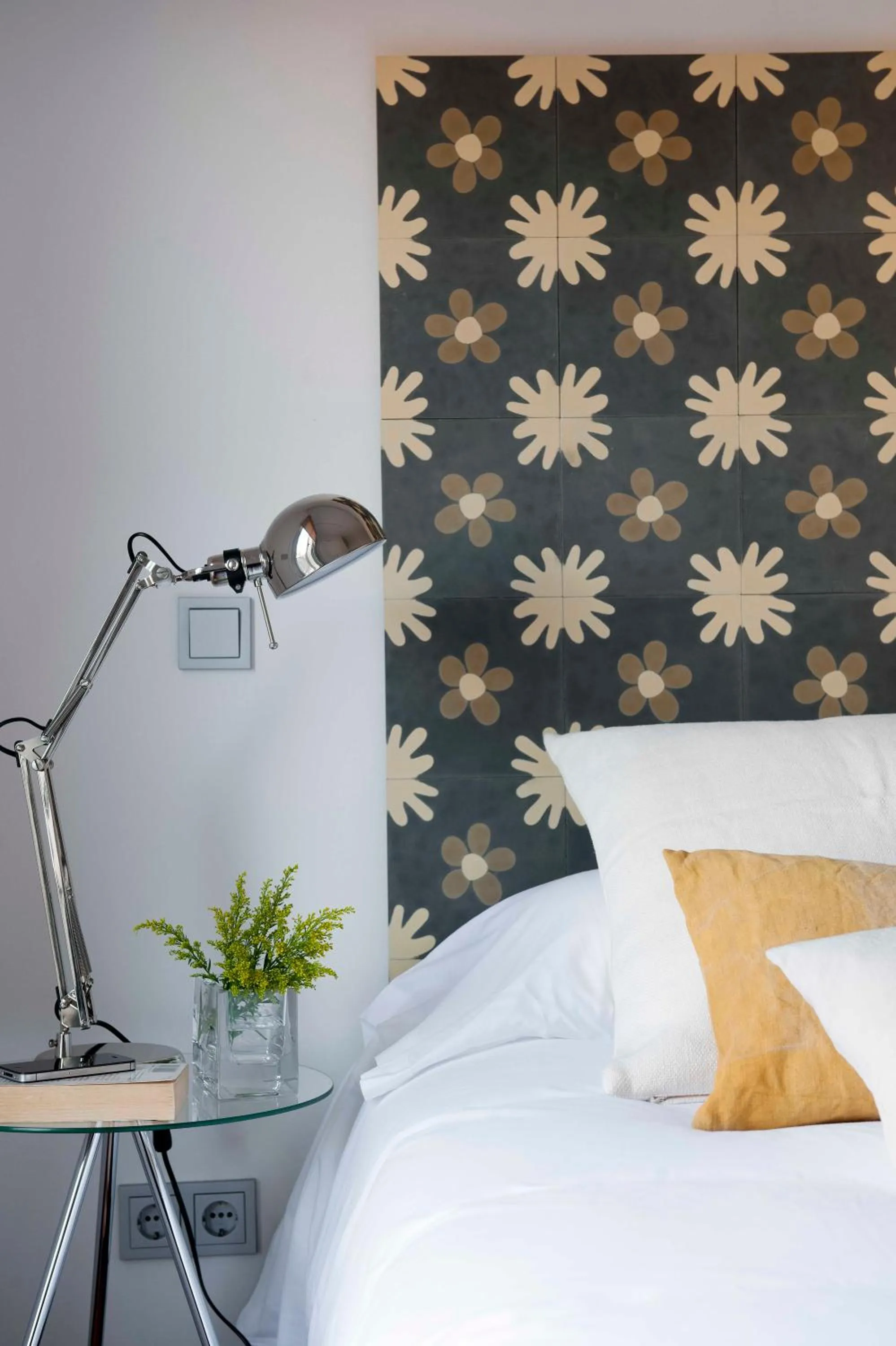 Bedroom, Bed in Eric Vökel Boutique Apartments - Madrid Suites