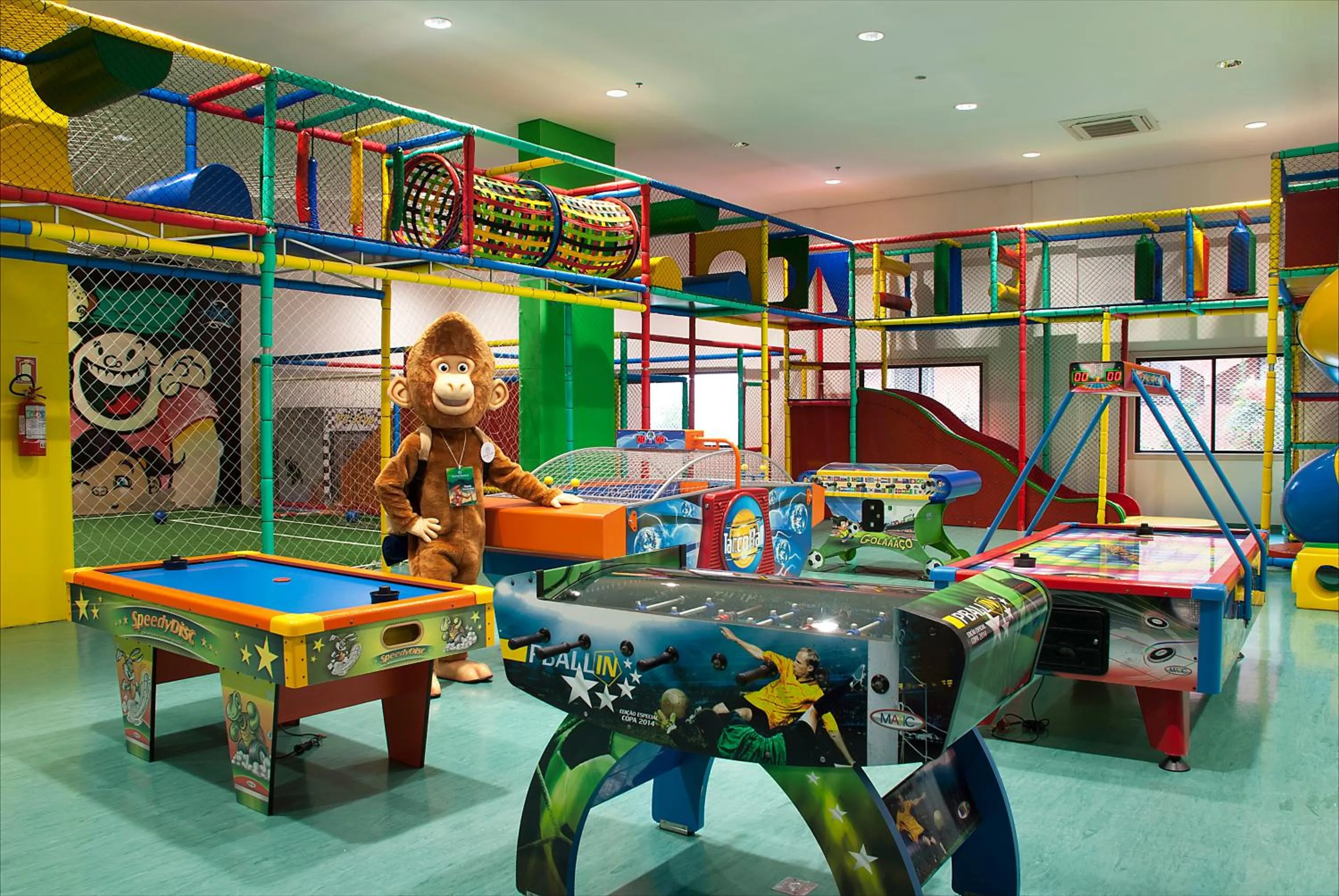 Kids's club in Master Gramado Hotel - Espaço Kids Incrível