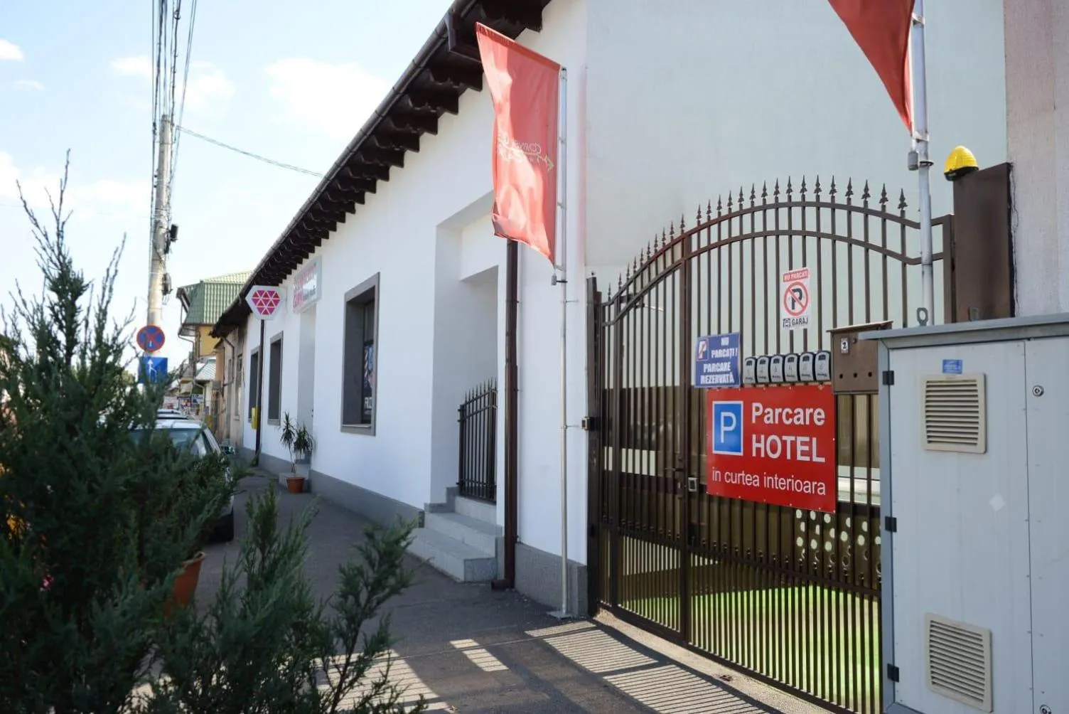 Area and facilities in Corner Center Rental