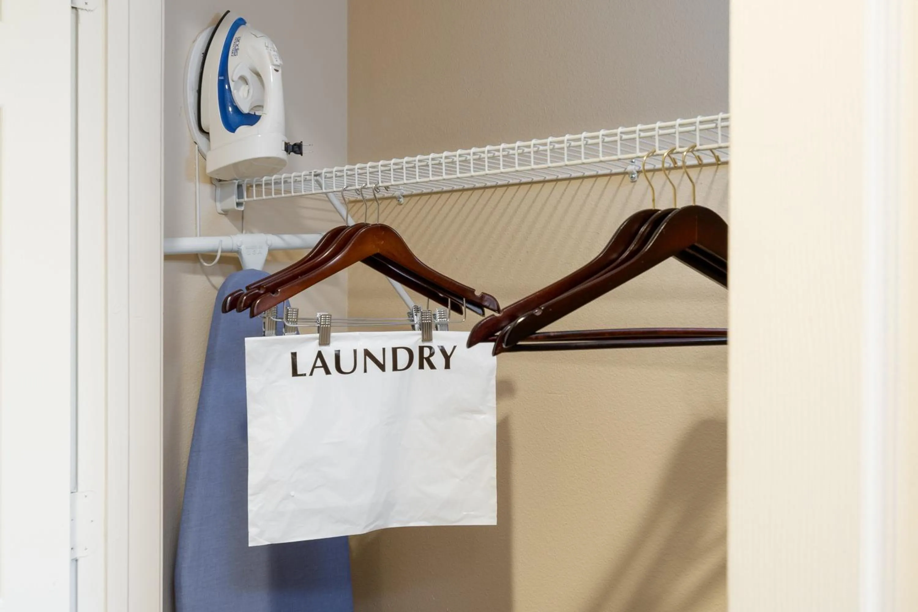 Bedroom in Holiday Inn Temple - Belton by IHG