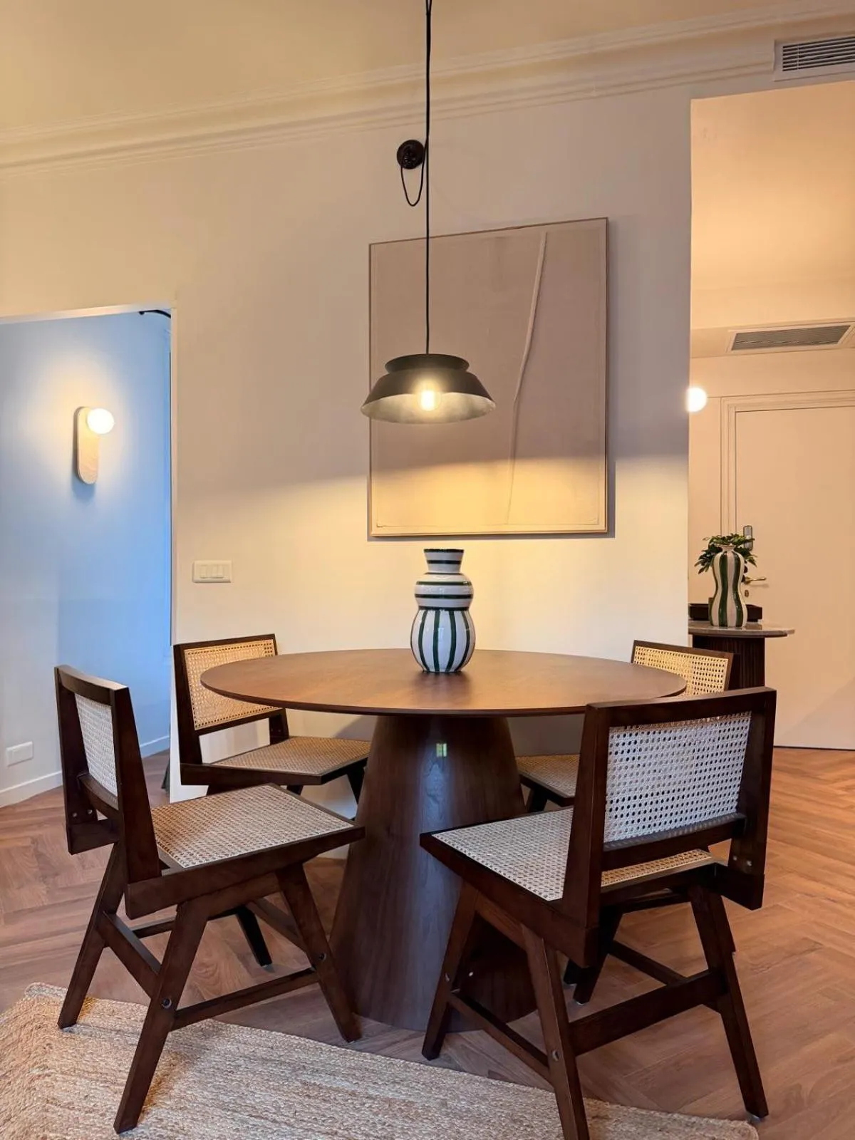 Mithouard Apartments