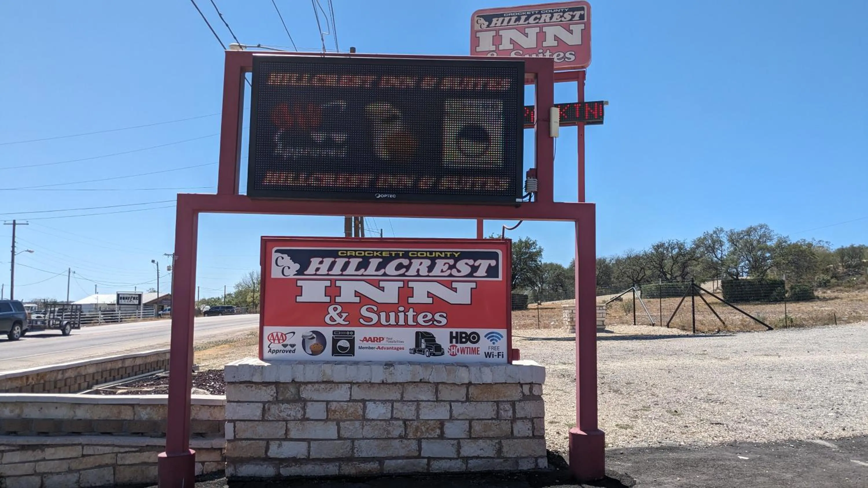 Property logo or sign in Hillcrest Inn & Suites Ozona