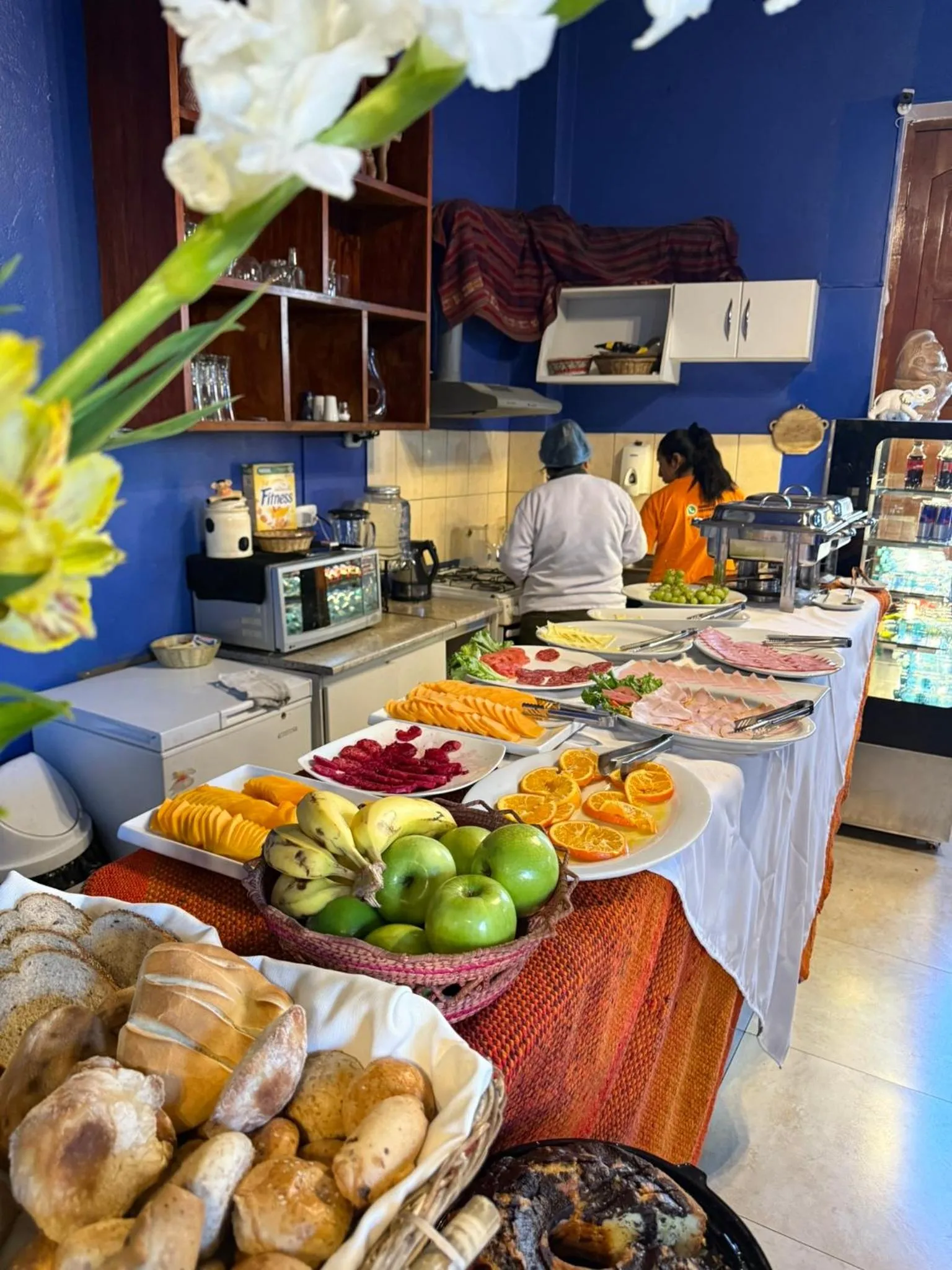 Buffet breakfast in La Casona de Palacio Viejo