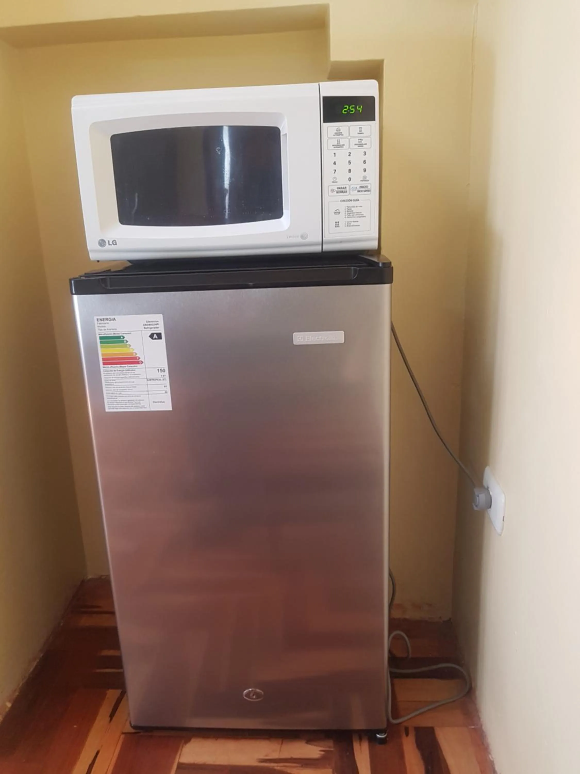 minibar in Hostal Wasichay