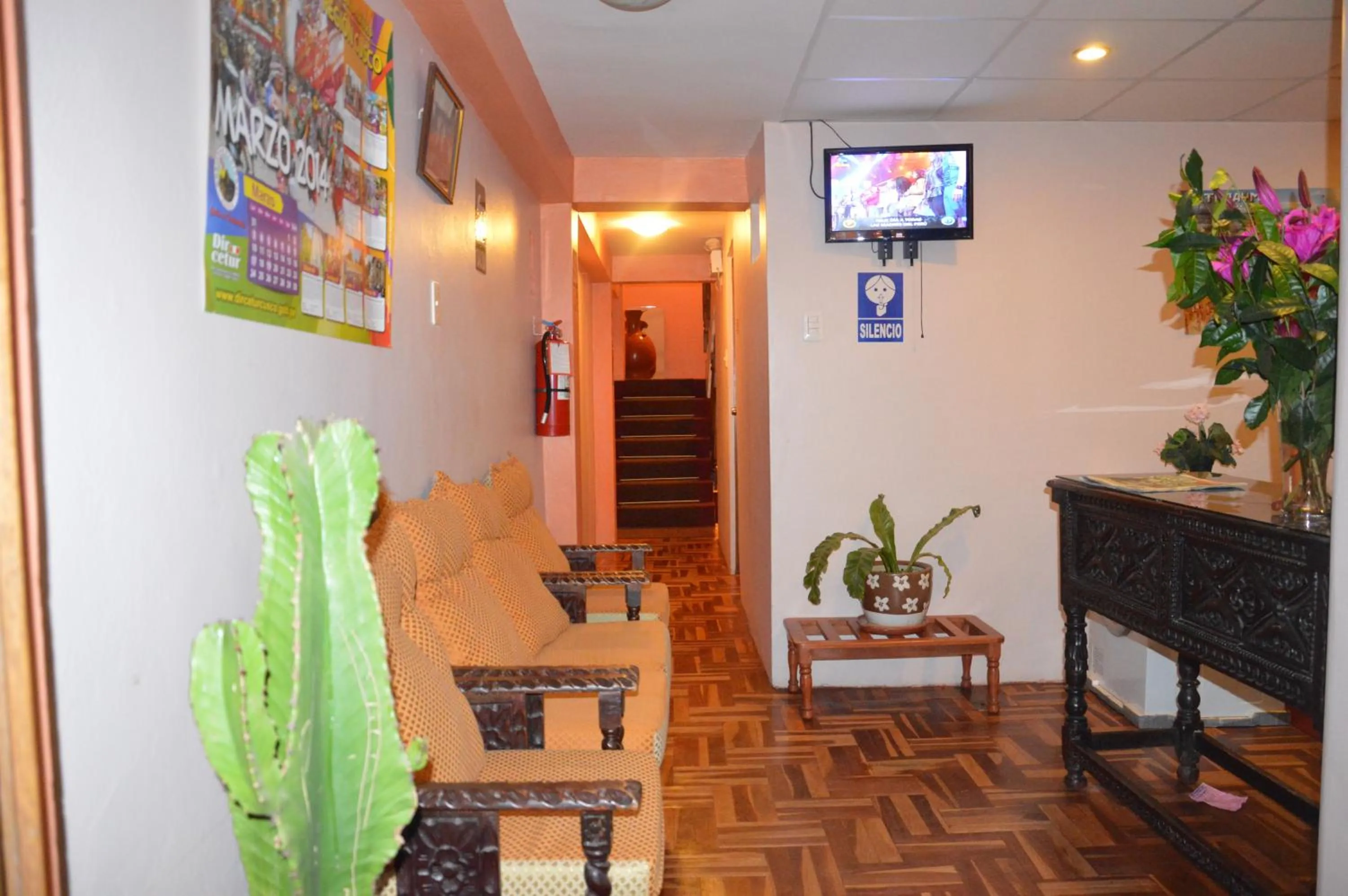 Lobby or reception in Hostal Wasichay