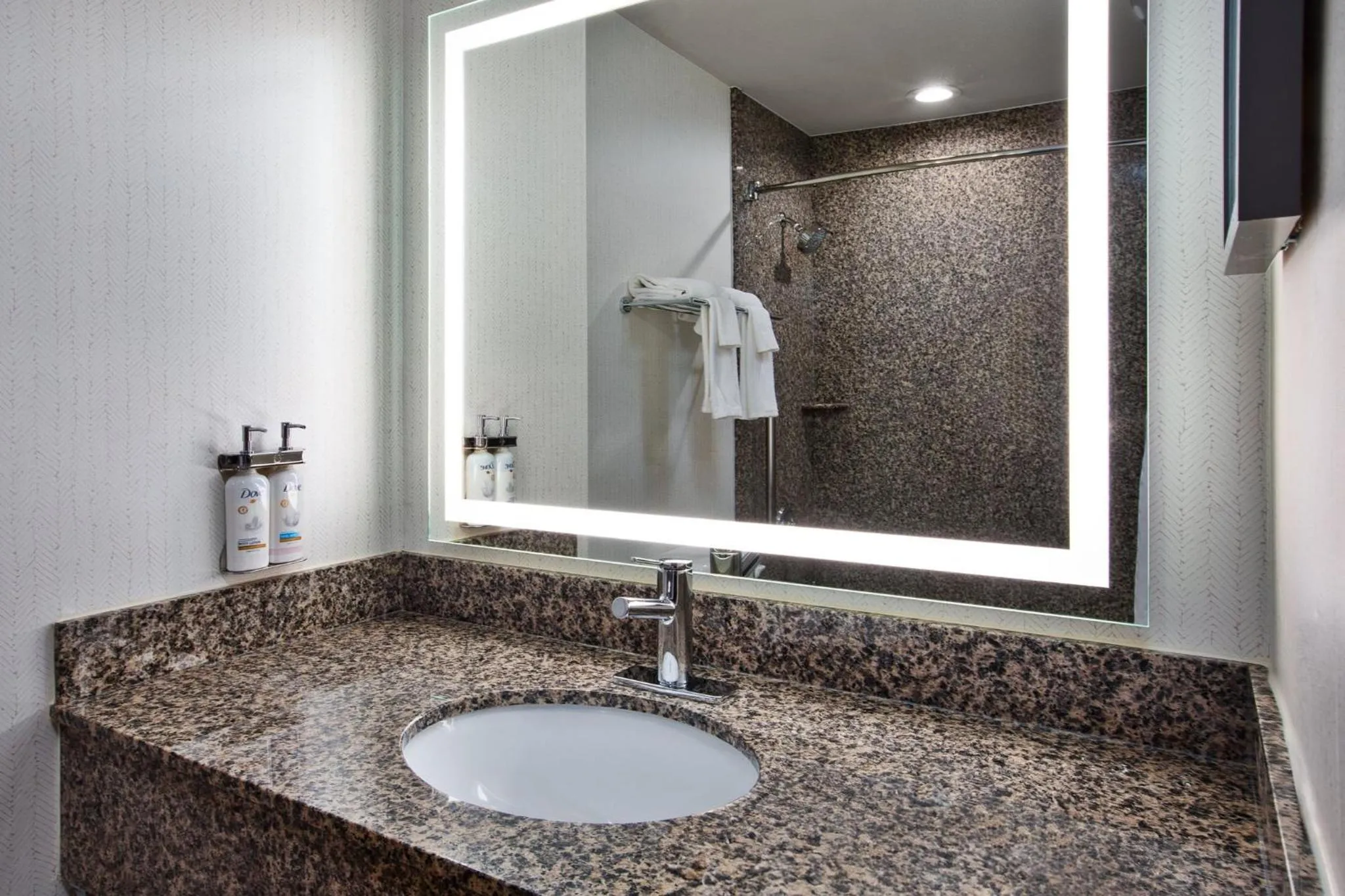 Photo of the whole room in Holiday Inn Ontario Airport - California by IHG