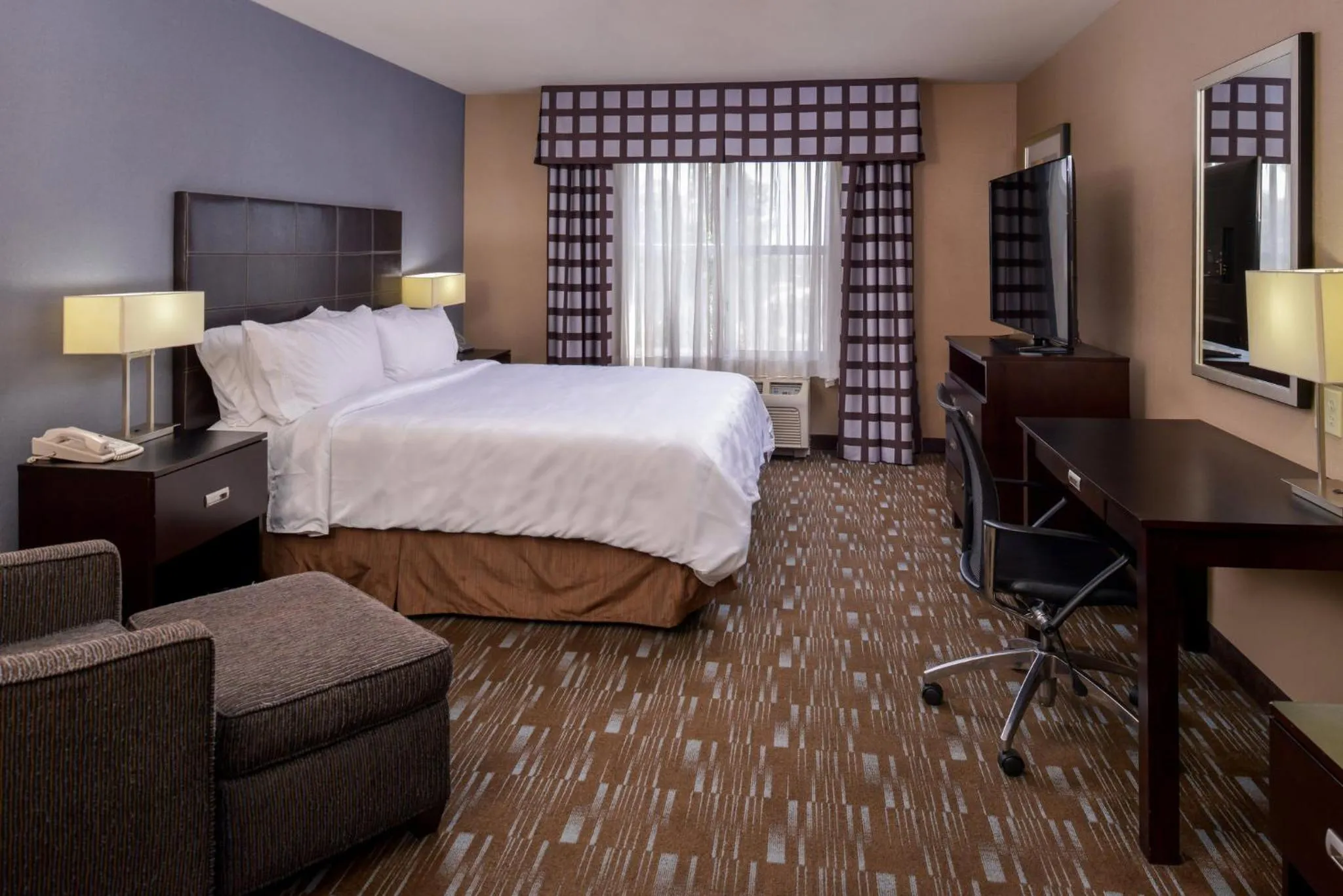 Photo of the whole room, Bed in Holiday Inn Ontario Airport - California by IHG