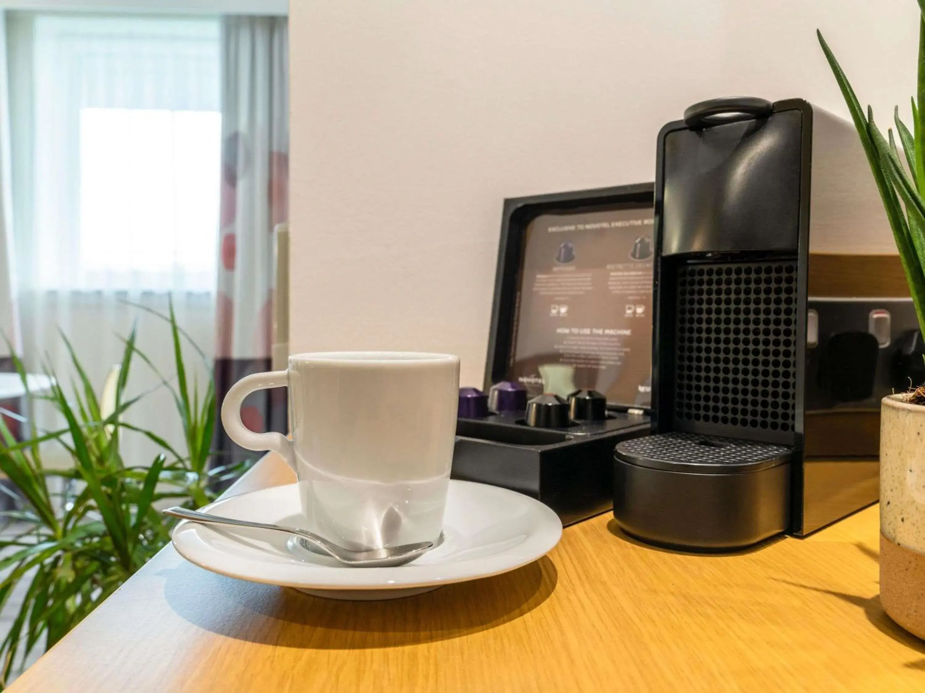 Executive Queen Room in Novotel Edinburgh Park Executive Queen Room in Novotel Edinburgh Park