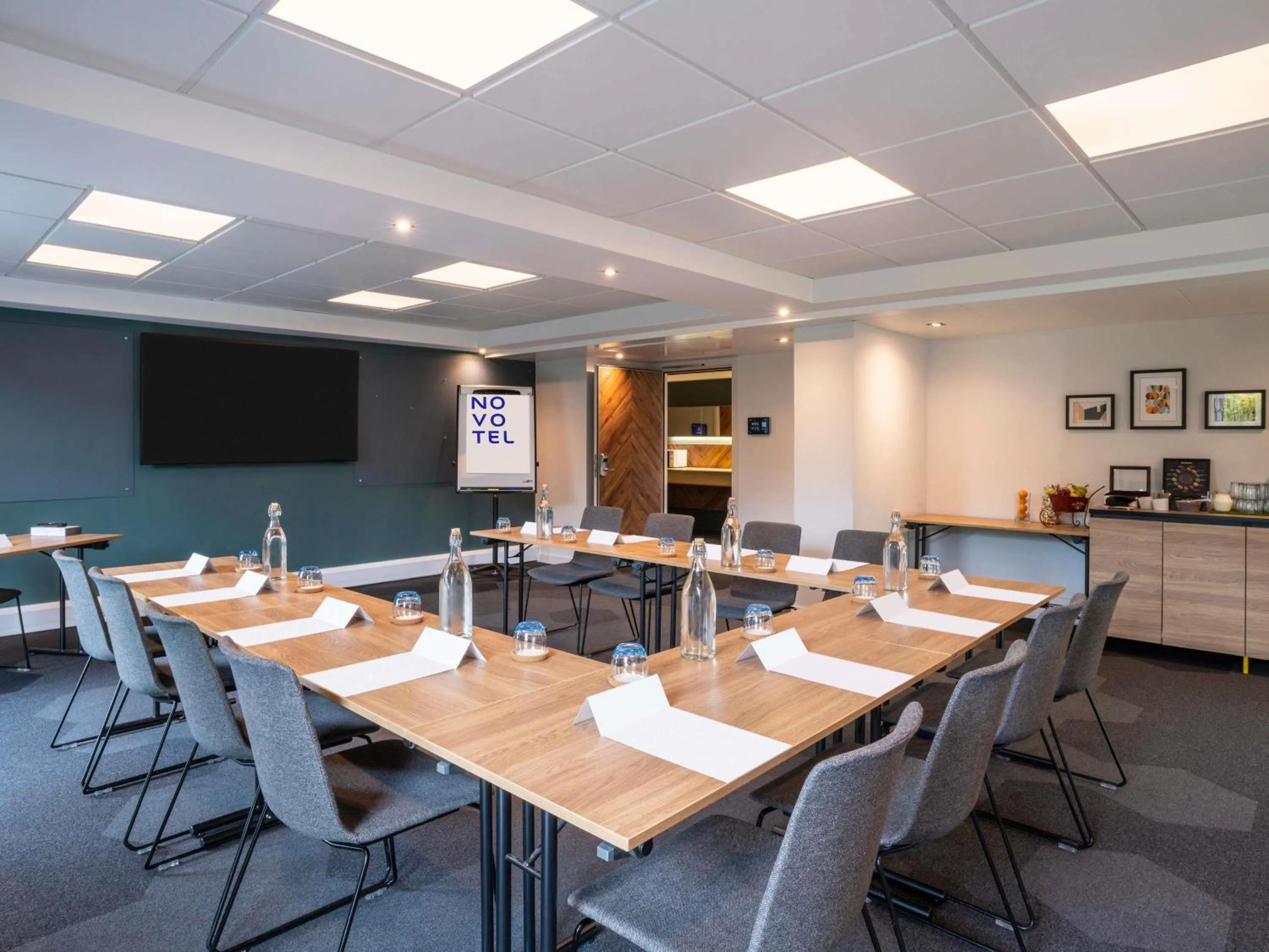 Meeting/conference room in Novotel Edinburgh Park
