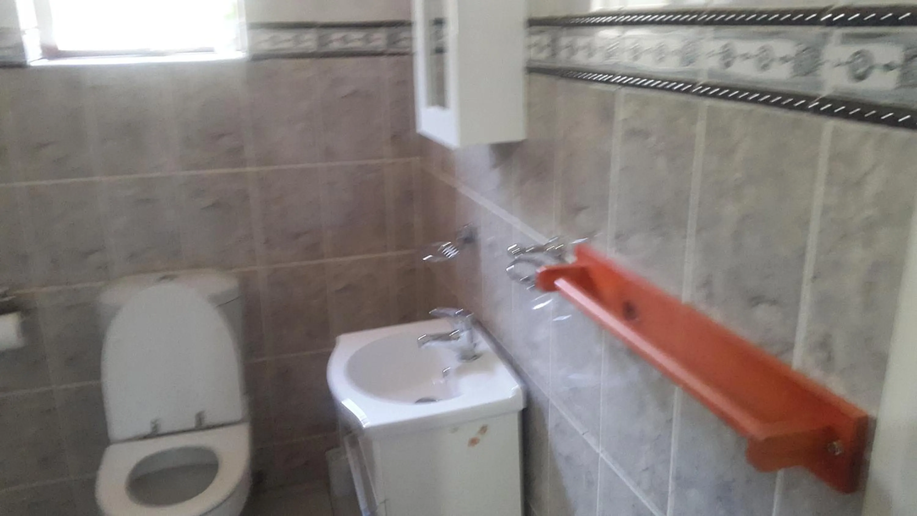 Shower in TINTECH BED & BREAKFAST