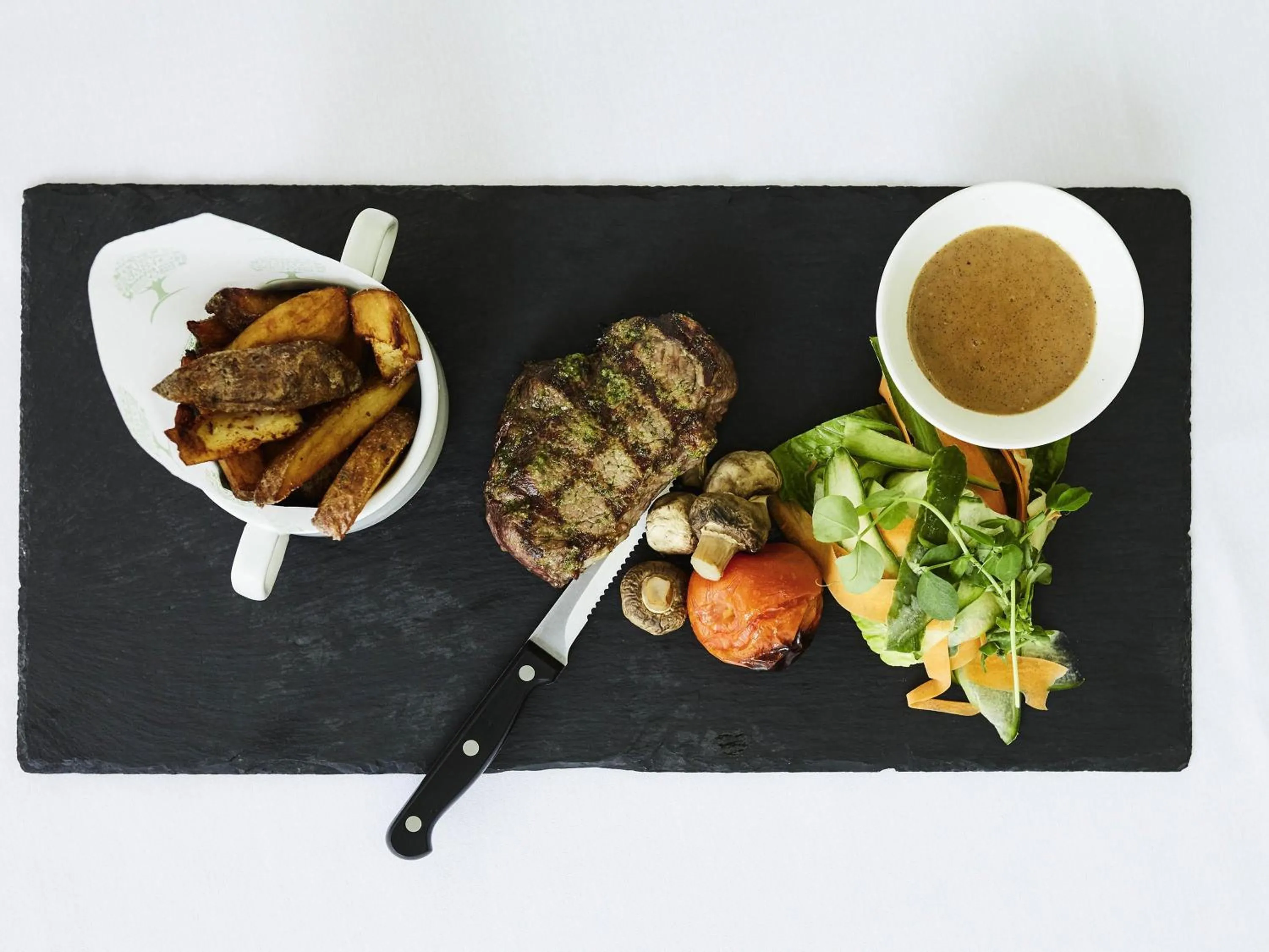 Restaurant/places to eat in Mercure St Helens