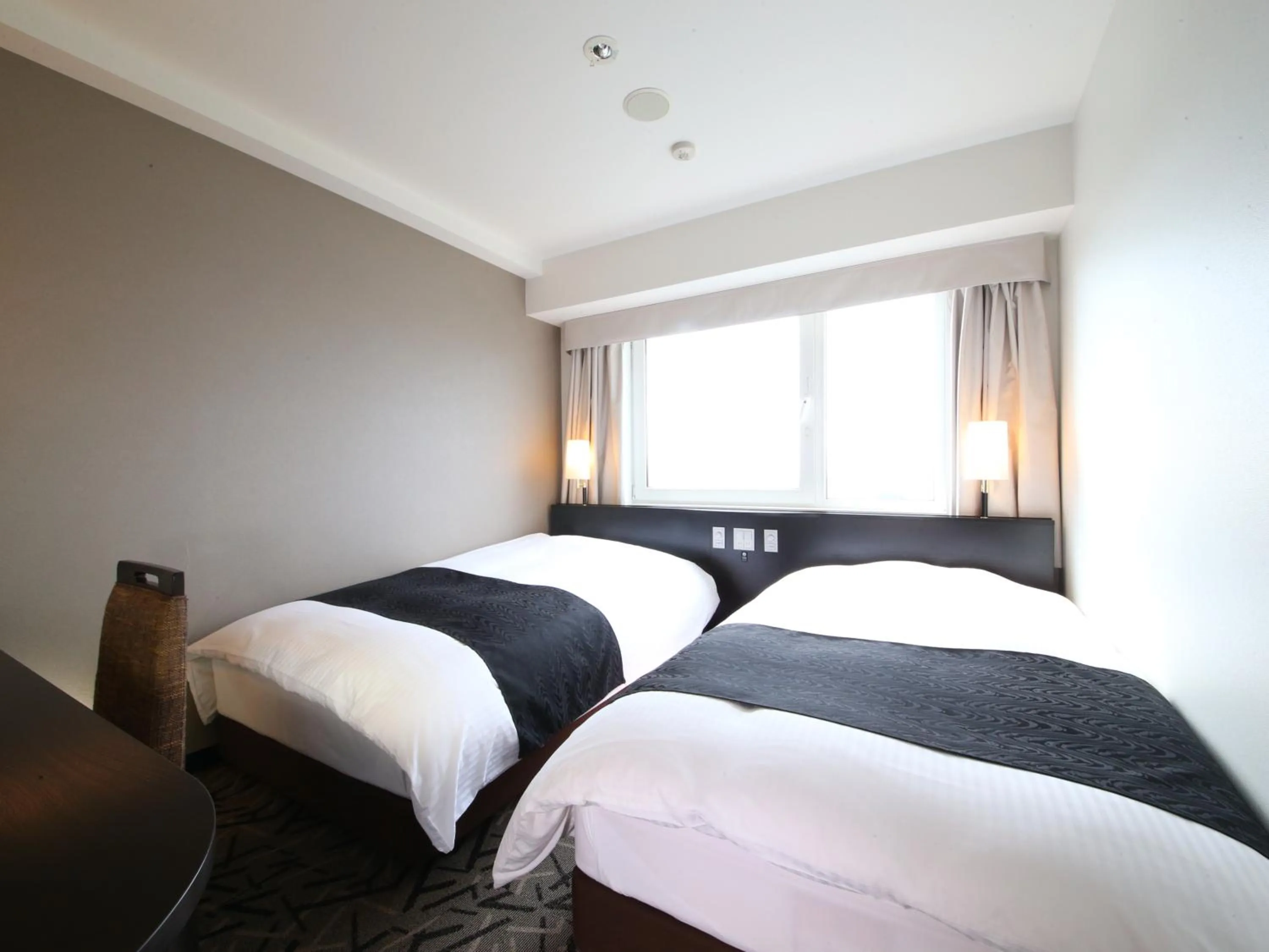 Photo of the whole room, Bed in APA Hotel & Resort Tokyo Bay Makuhari
