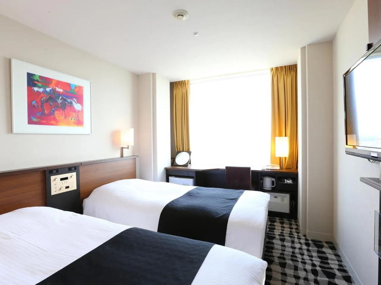 Bed in APA Hotel & Resort Tokyo Bay Makuhari