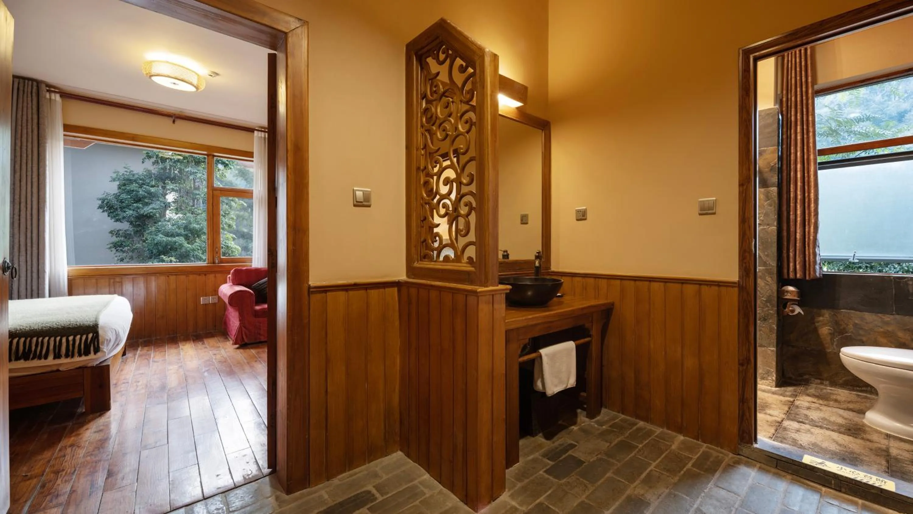 Shower, Bed in Moondance Boutique Resort