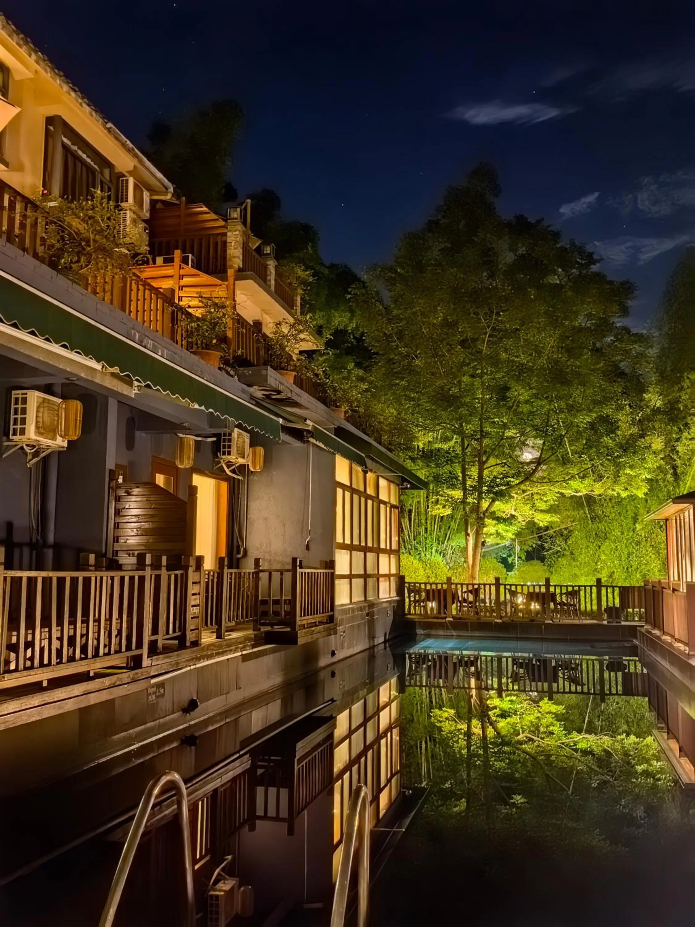 Night in Moondance Boutique Resort