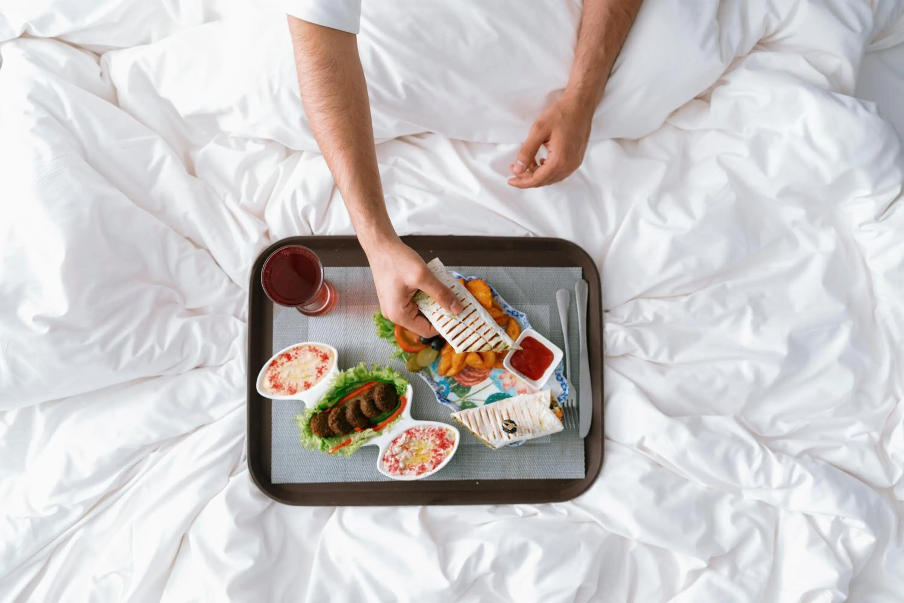 room service in Gulanar Hotel