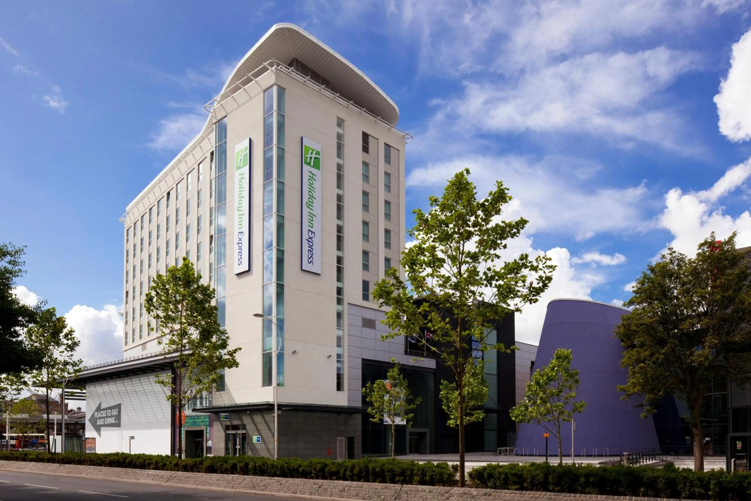 Property building in Holiday Inn Express Hull City Centre by IHG