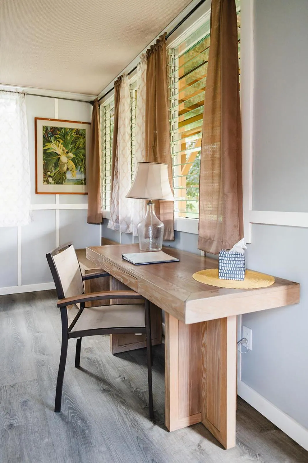 Seating area in Hawaiian Sanctuary Eco Retreat Center