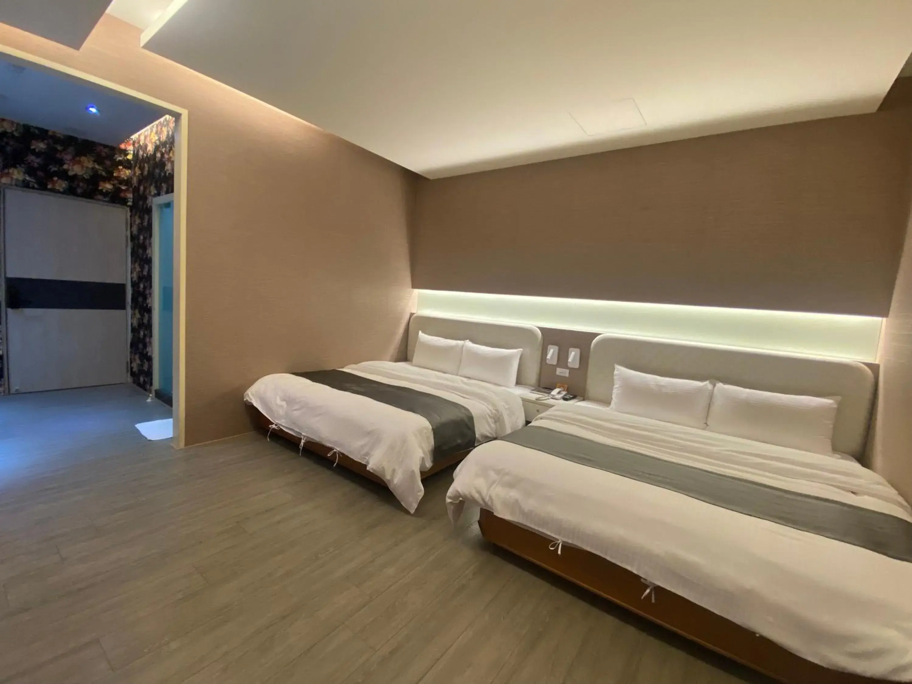 Standard Family Room in Yuan Chyau Motel Standard Family Room in Yuan Chyau Motel