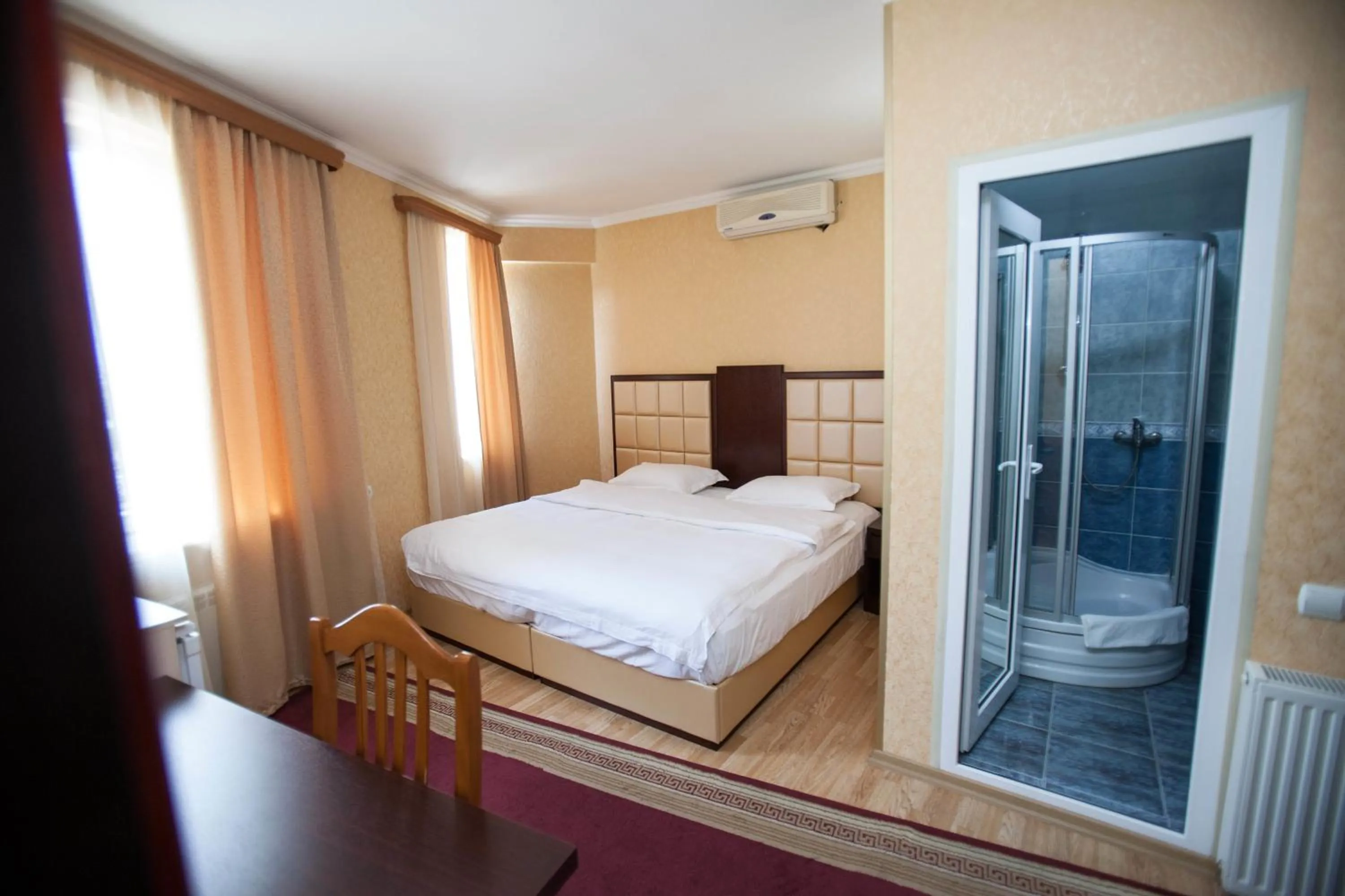 bunk bed in GTM Kapan