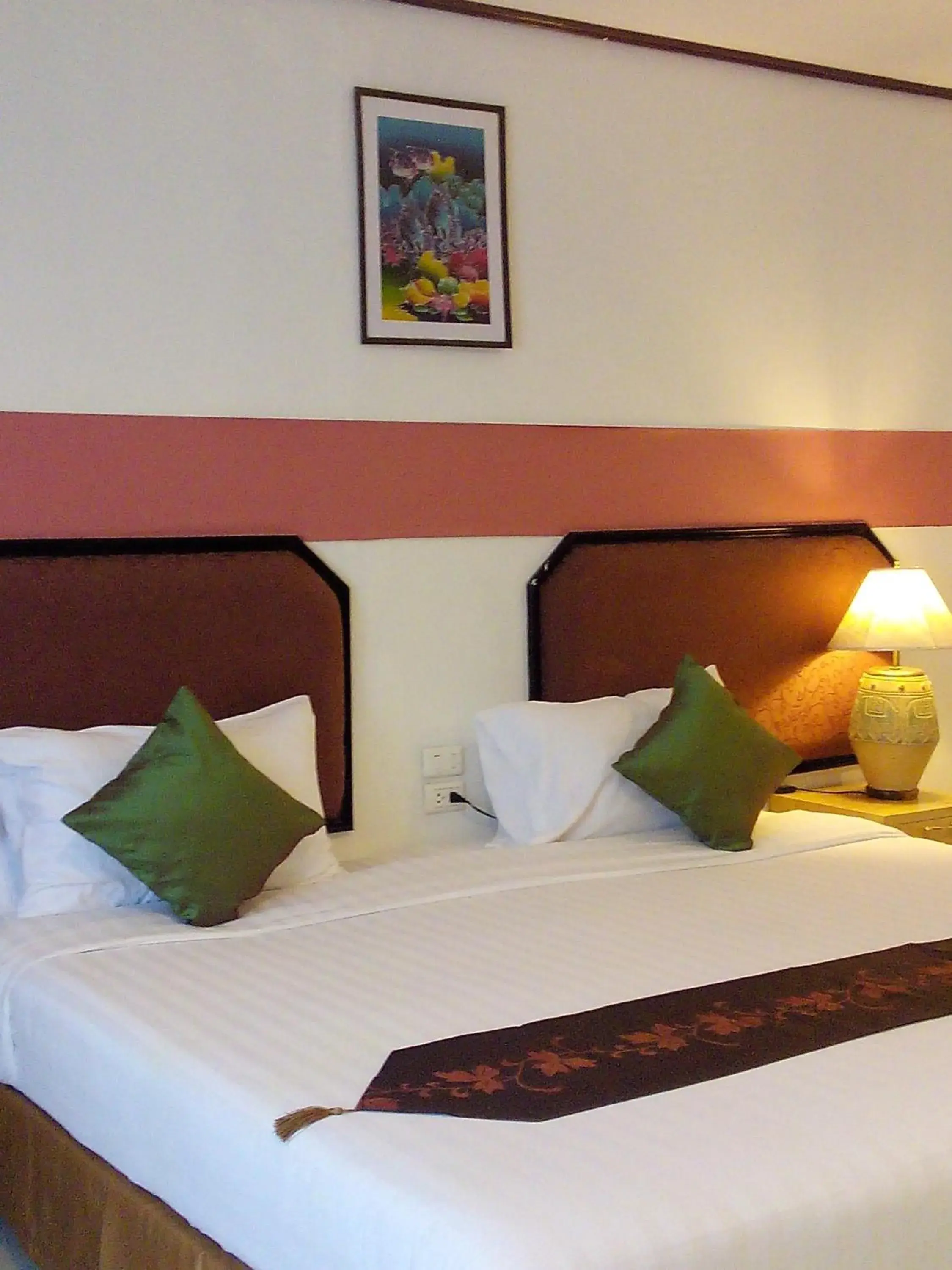 Deluxe Double or Twin Room in Pro Andaman Place Deluxe Double or Twin Room in Pro Andaman Place
