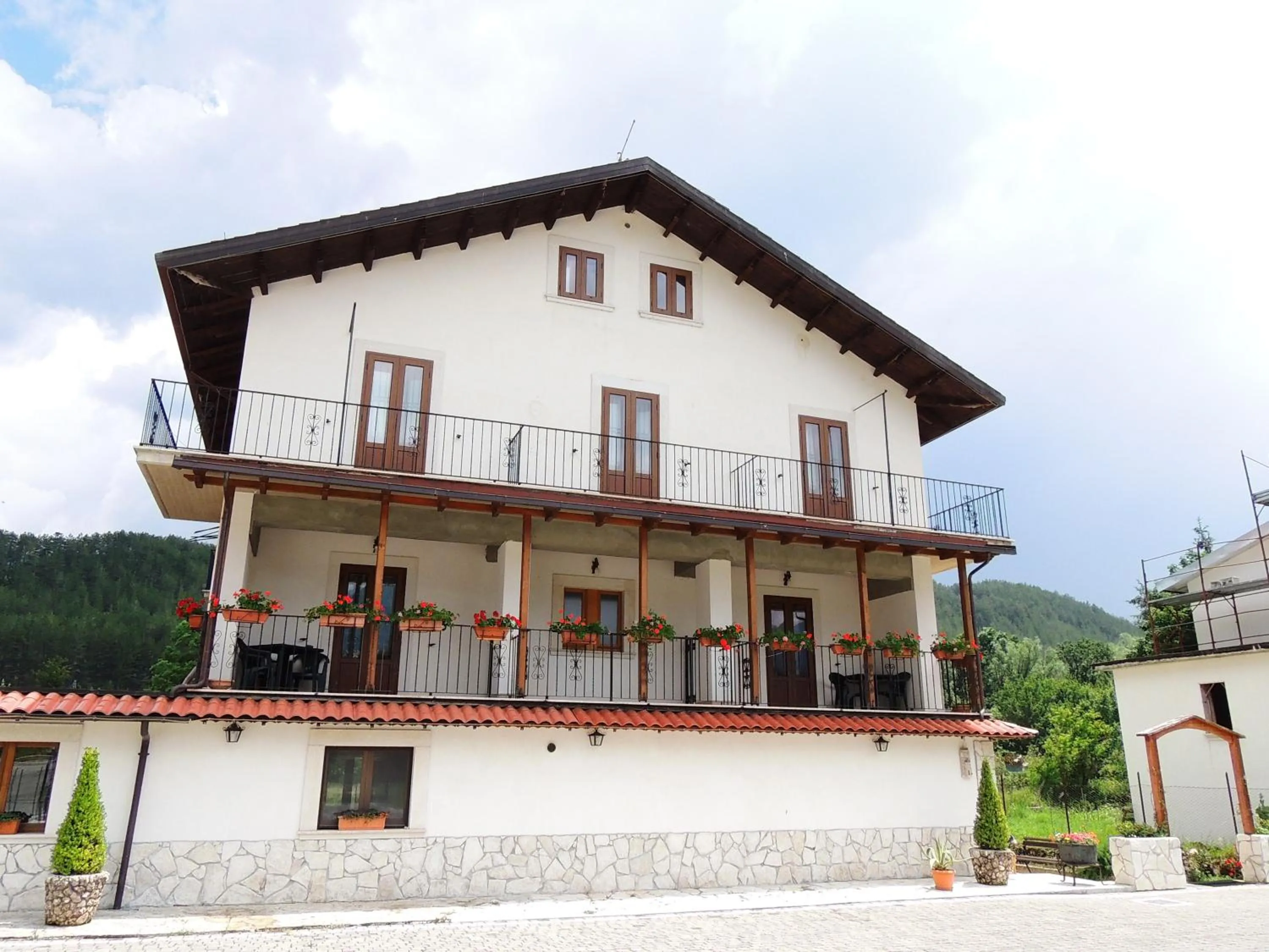 Property building in Albergo del Sangro