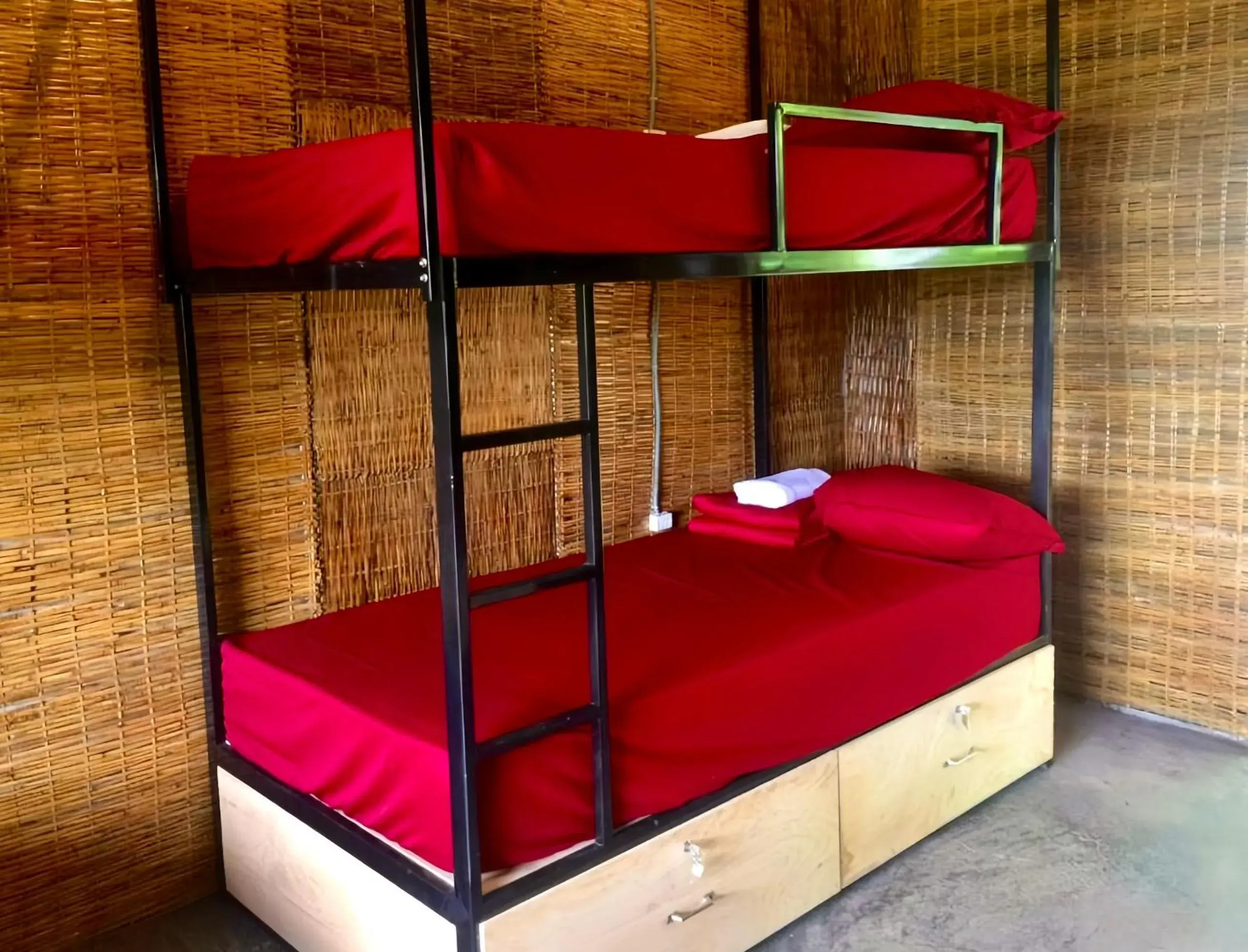 Bunk Bed in Female Dormitory Room in Hometravel Mekong Can Tho Bunk Bed in Female Dormitory Room in Hometravel Mekong Can Tho