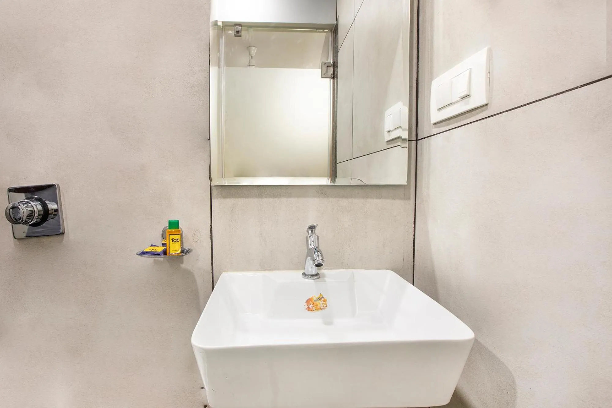 Bathroom in FabHotel Marol Metro