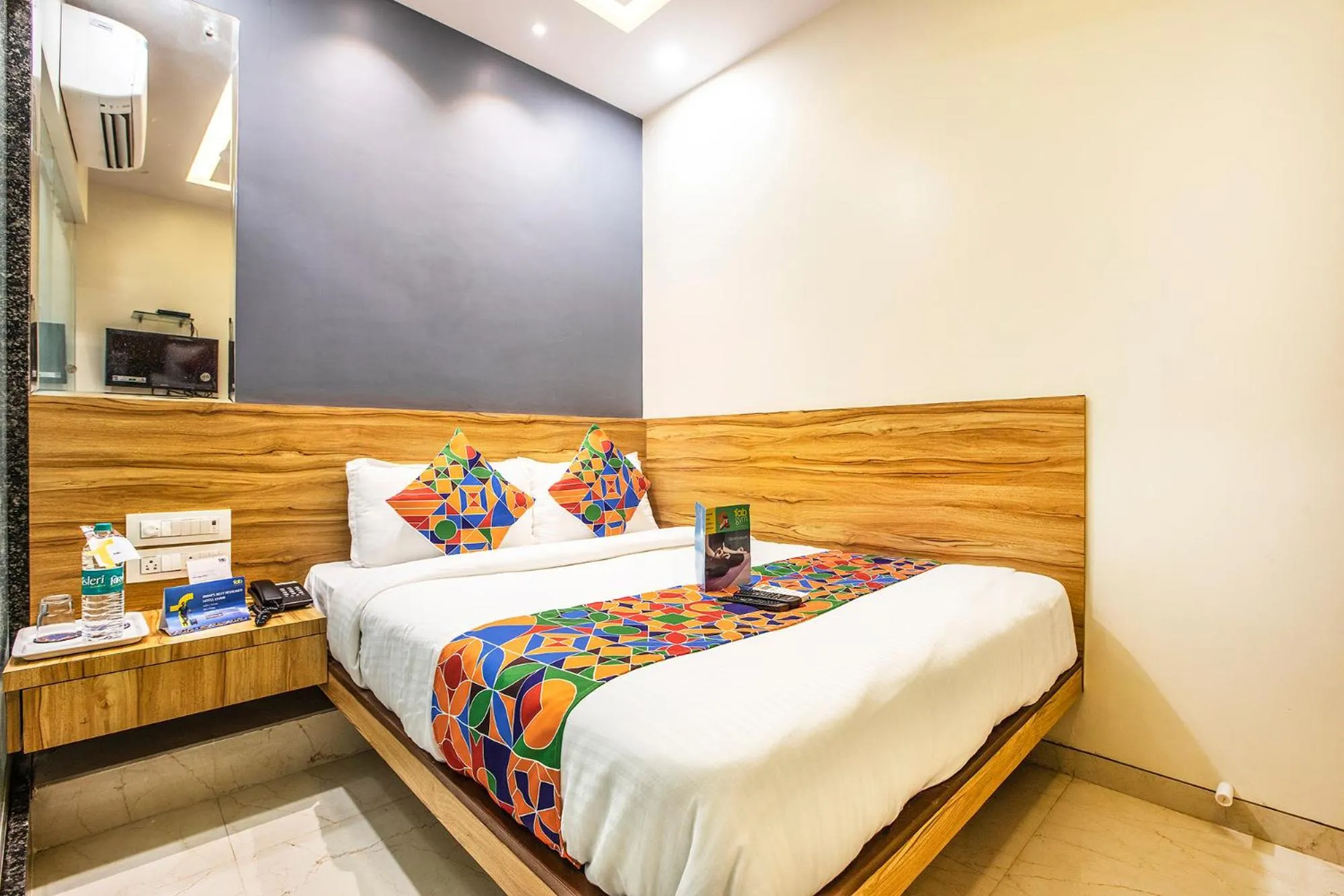 Bed in FabHotel Marol Metro