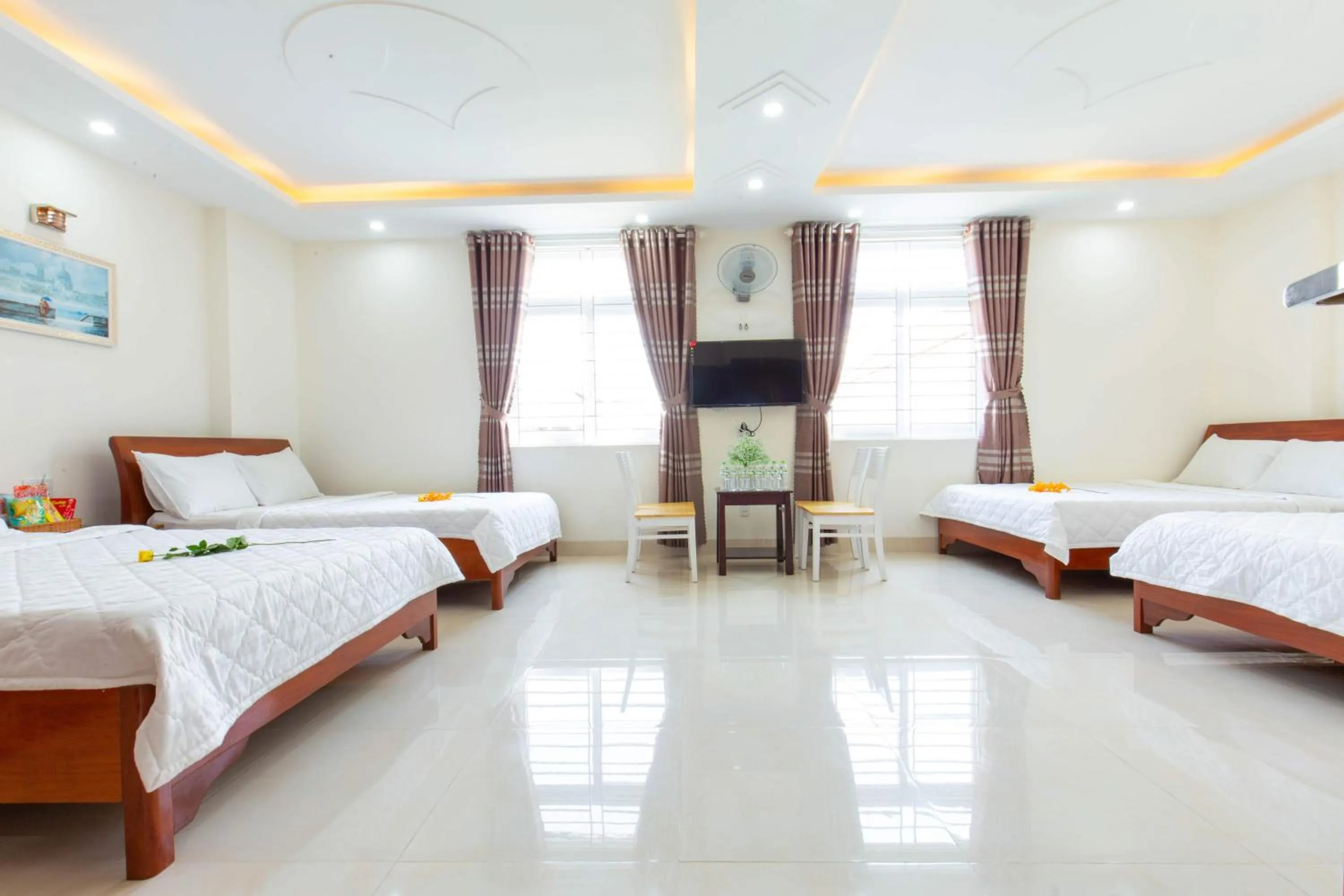 Photo of the whole room, Bed in Biển Ngọc Hotel
