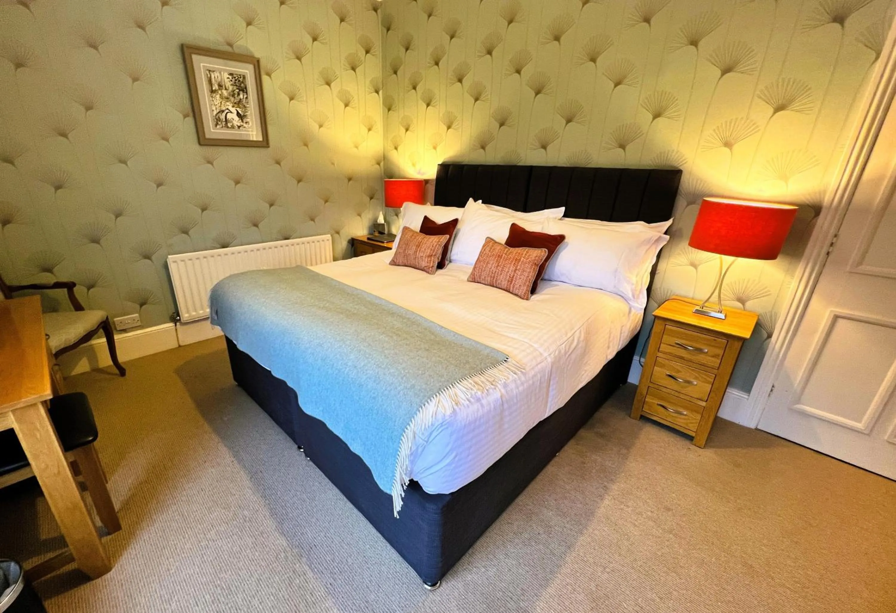 Bedroom, Bed in Ravenstone Lodge Country House Hotel