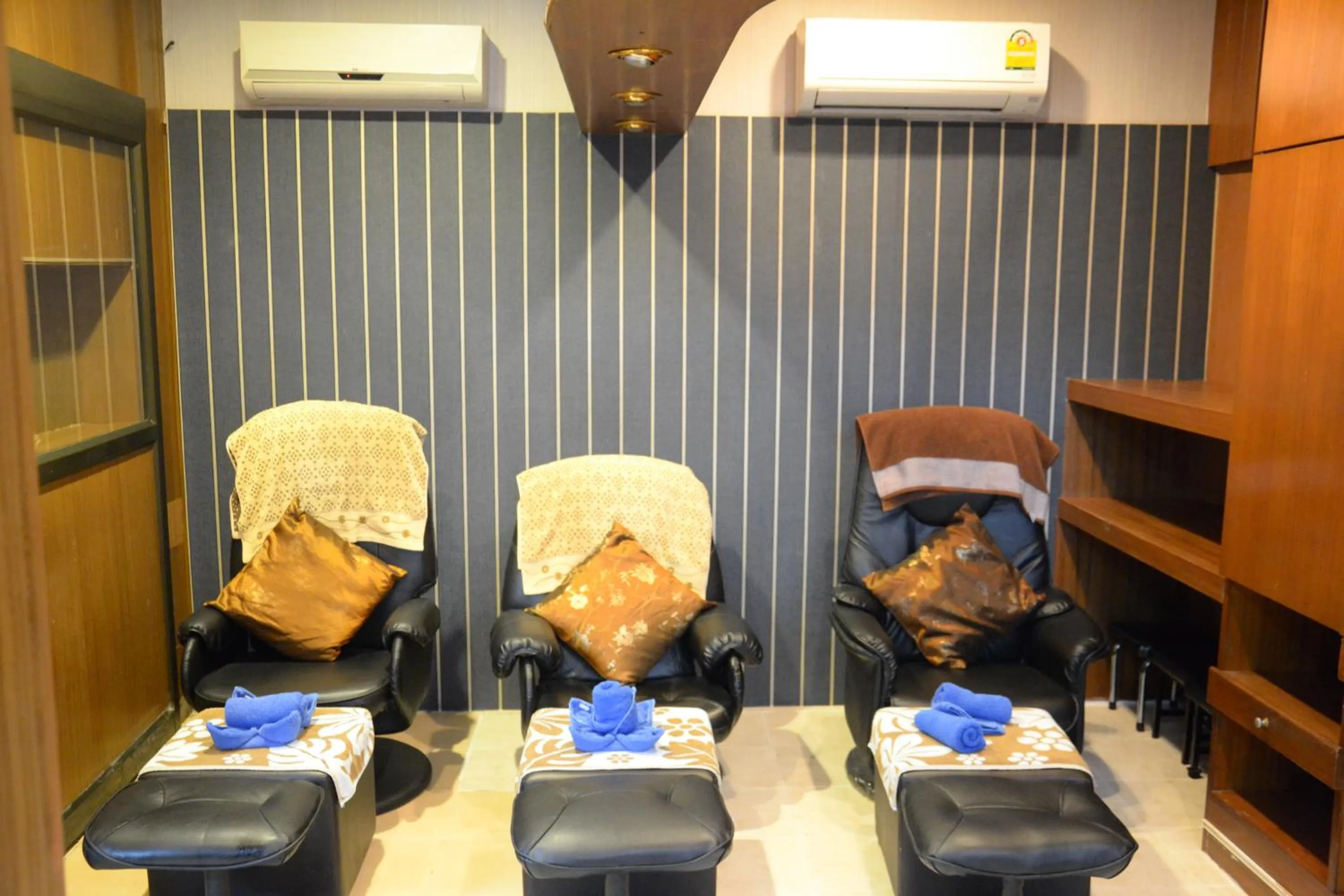 Massage in At Bangkok Hotel