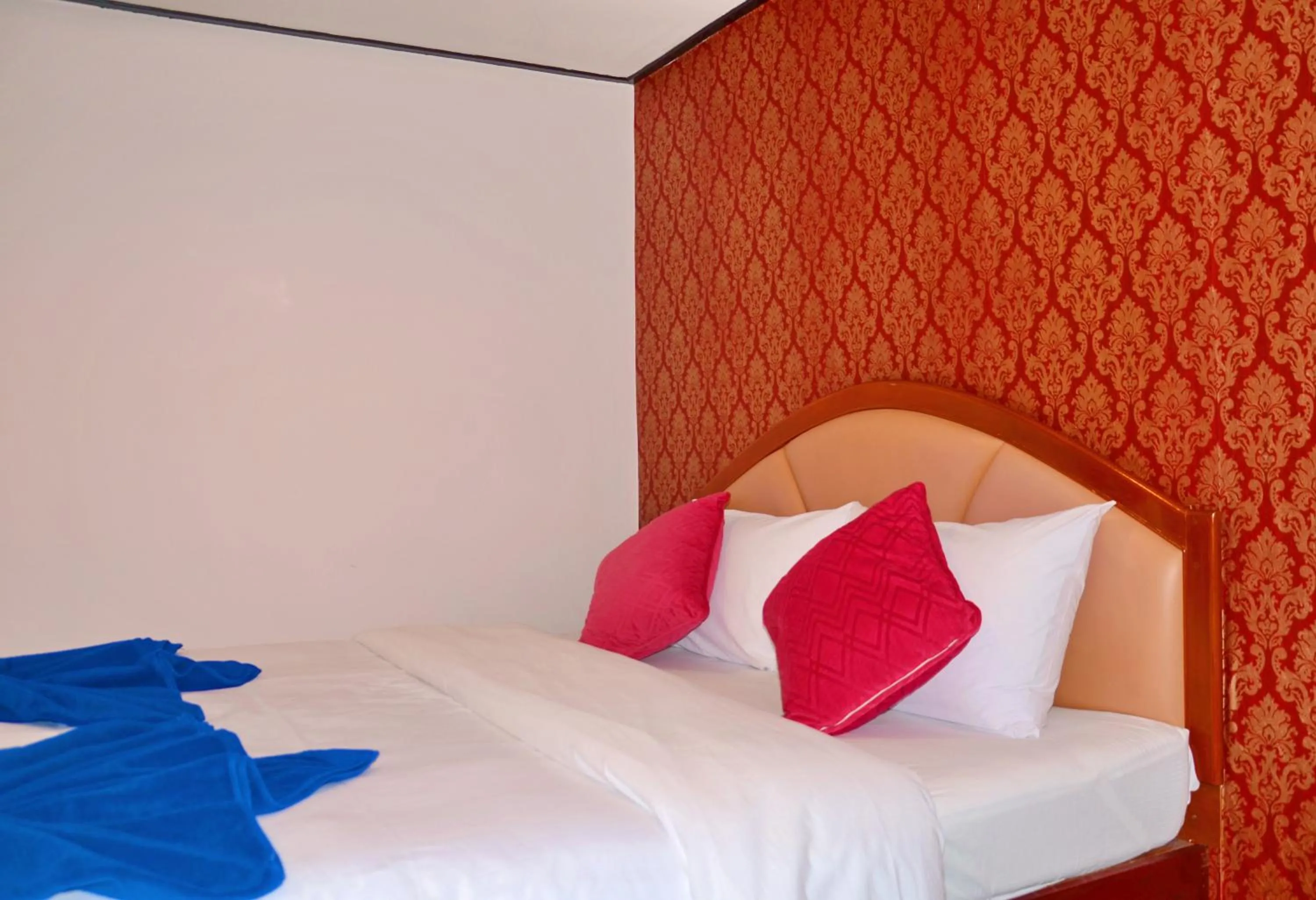 Photo of the whole room in At Bangkok Hotel