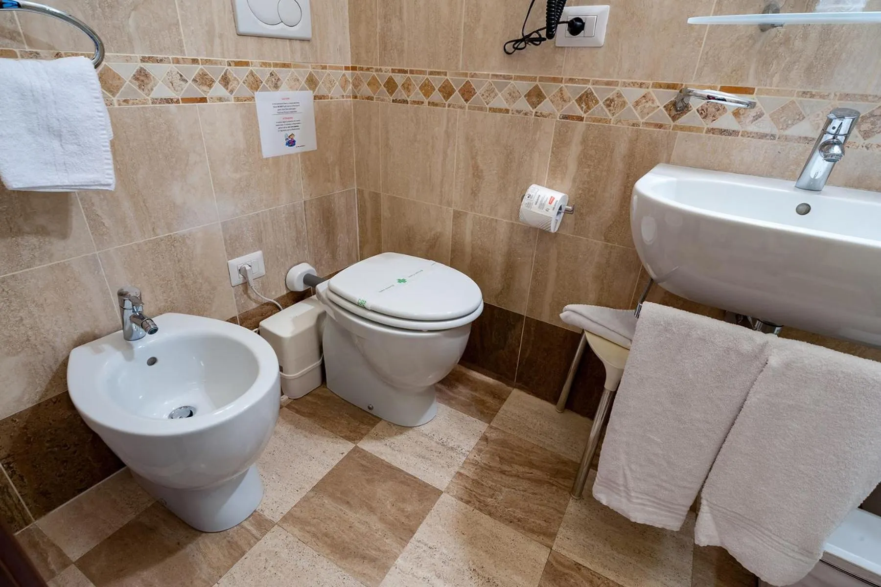 Toilet in La Dolce Vita Barberini