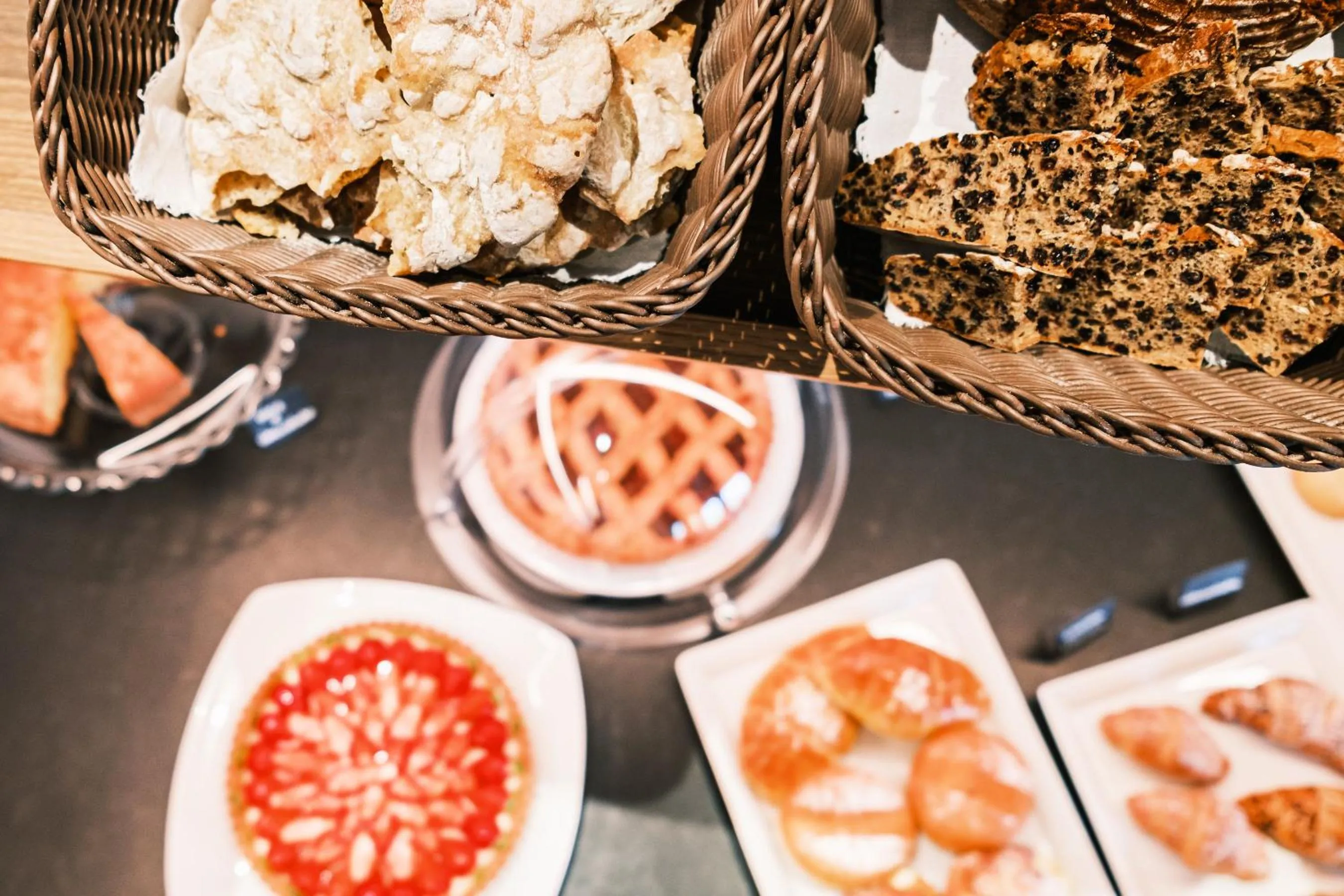 Breakfast in Kristiania Small Dolomites Hotel