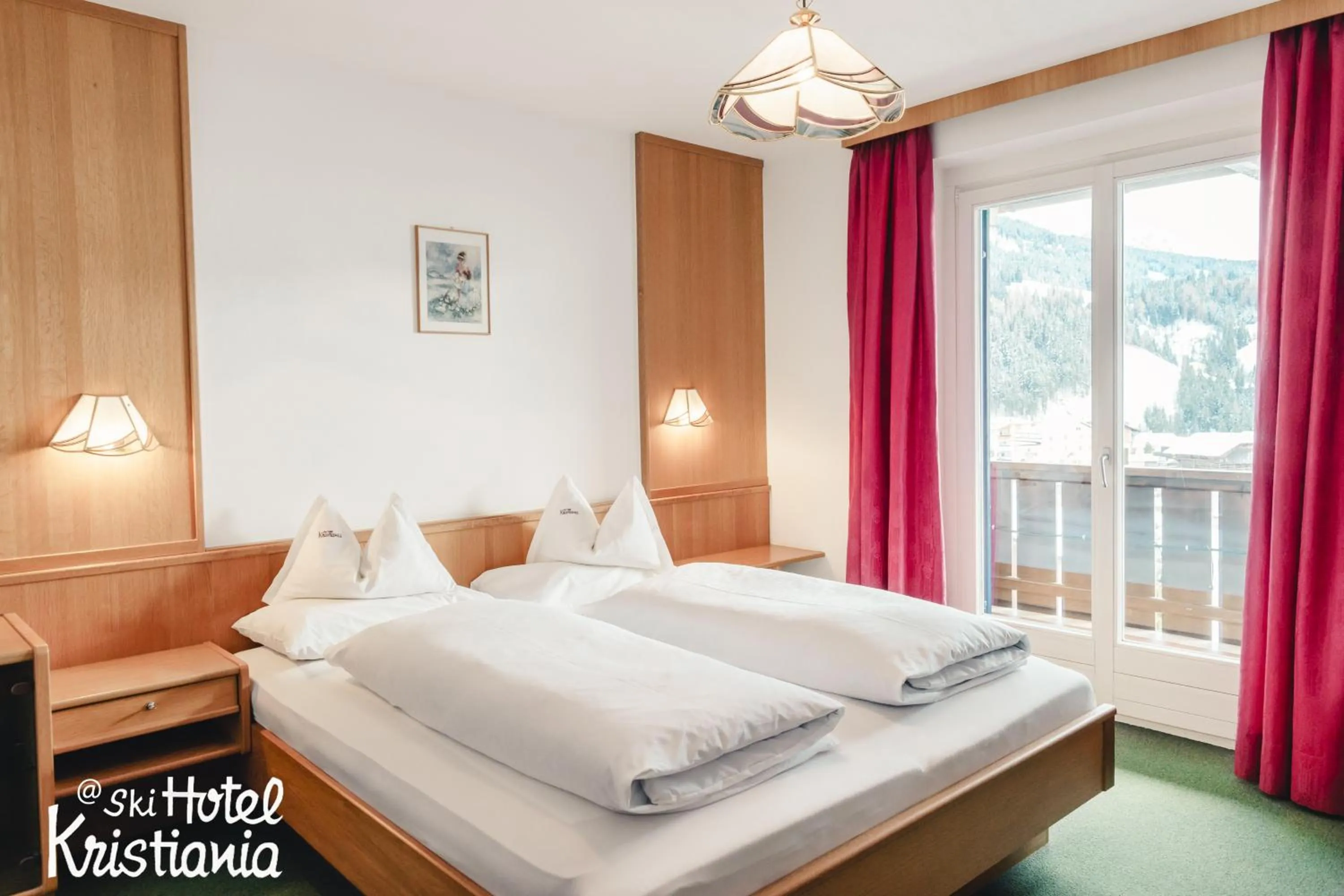 Bedroom, Bed in Kristiania Small Dolomites Hotel