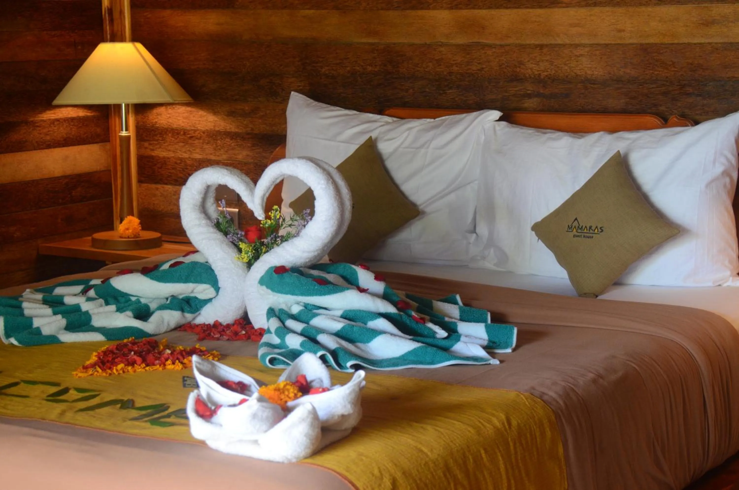 Bed in Mamaras Guest House