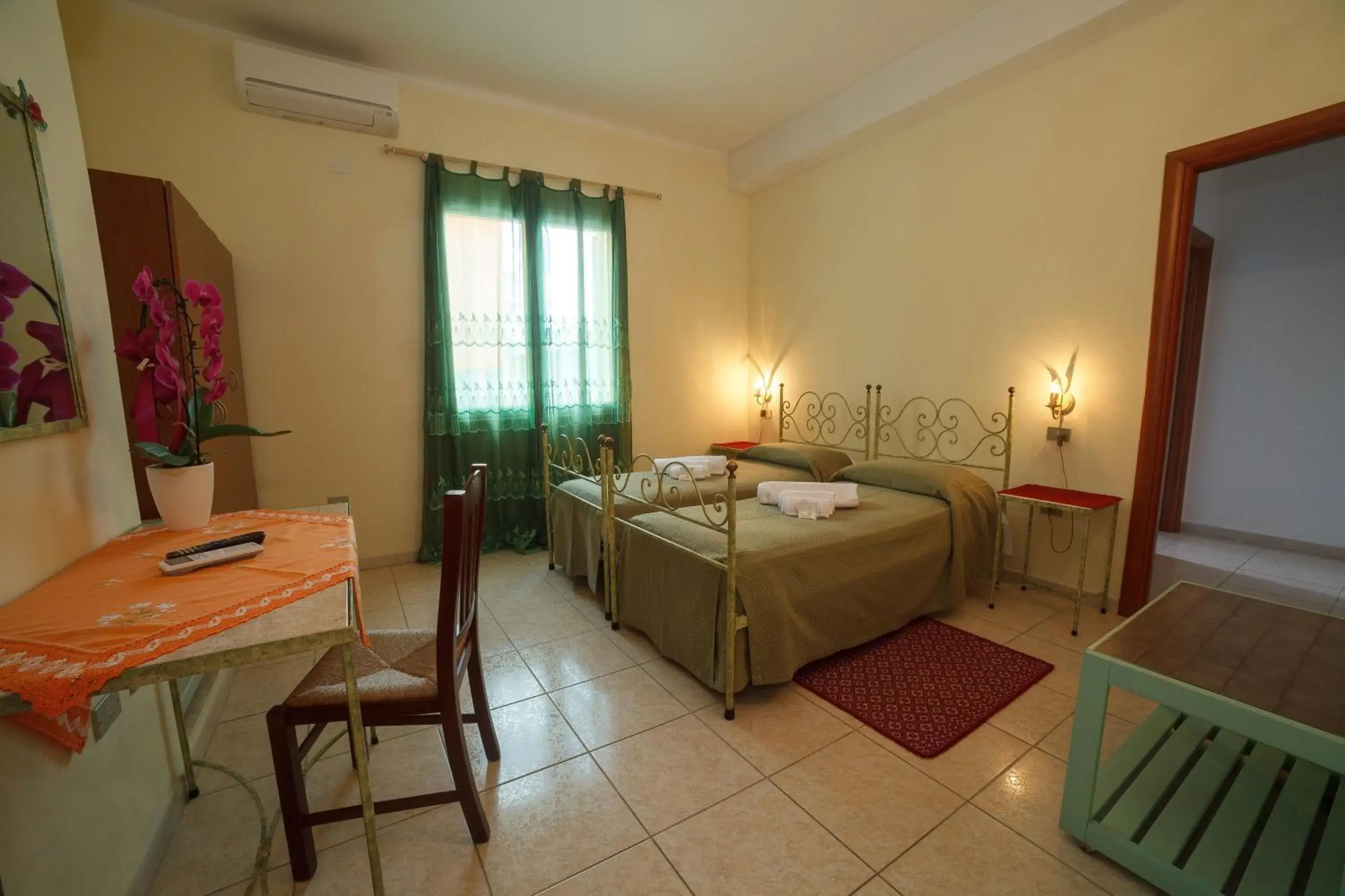 Double or Twin Room in Villa Alberta Hotel Double or Twin Room in Villa Alberta Hotel