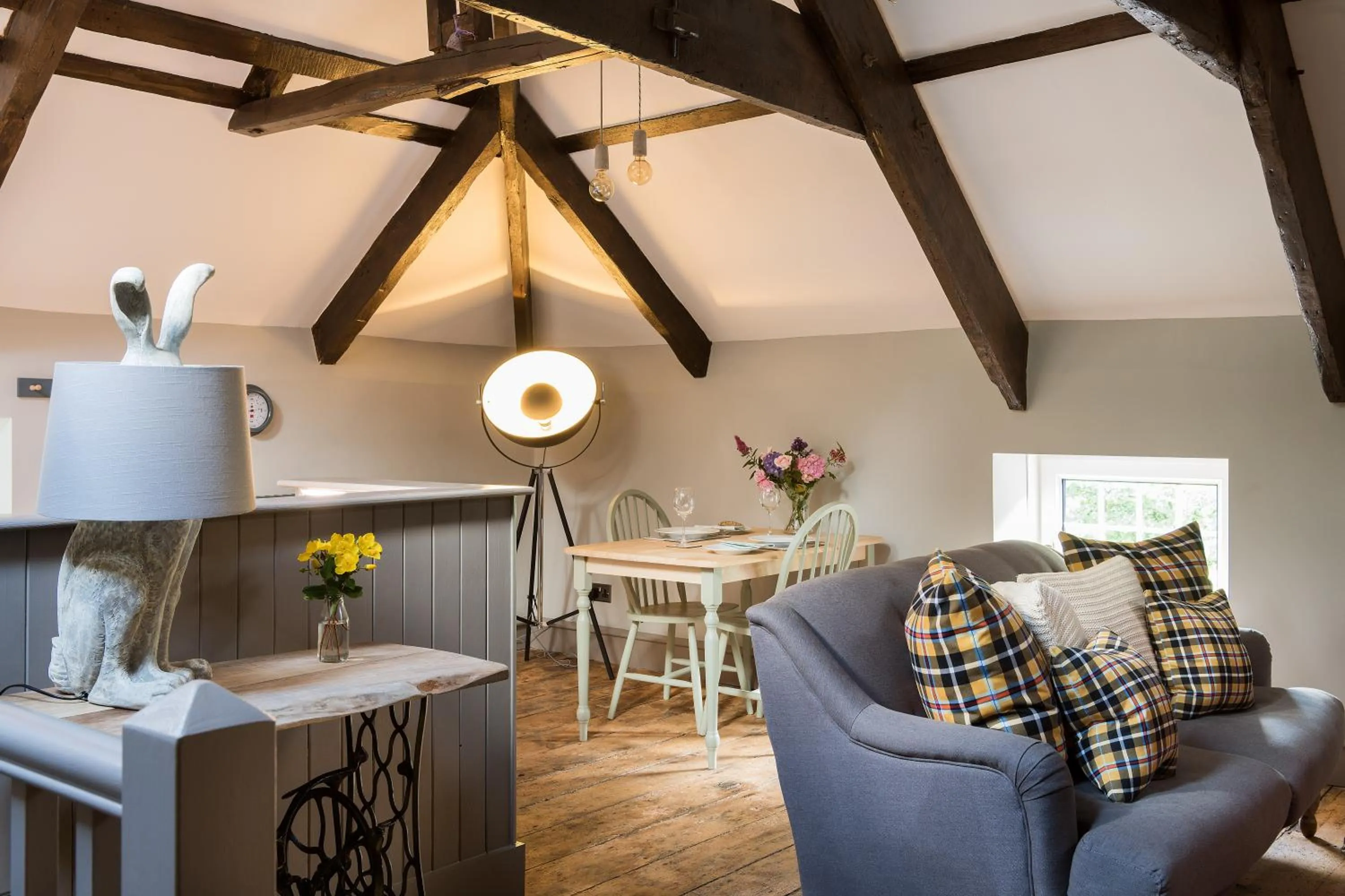 Dining area in The Hideaway at Tregoose Old Mill