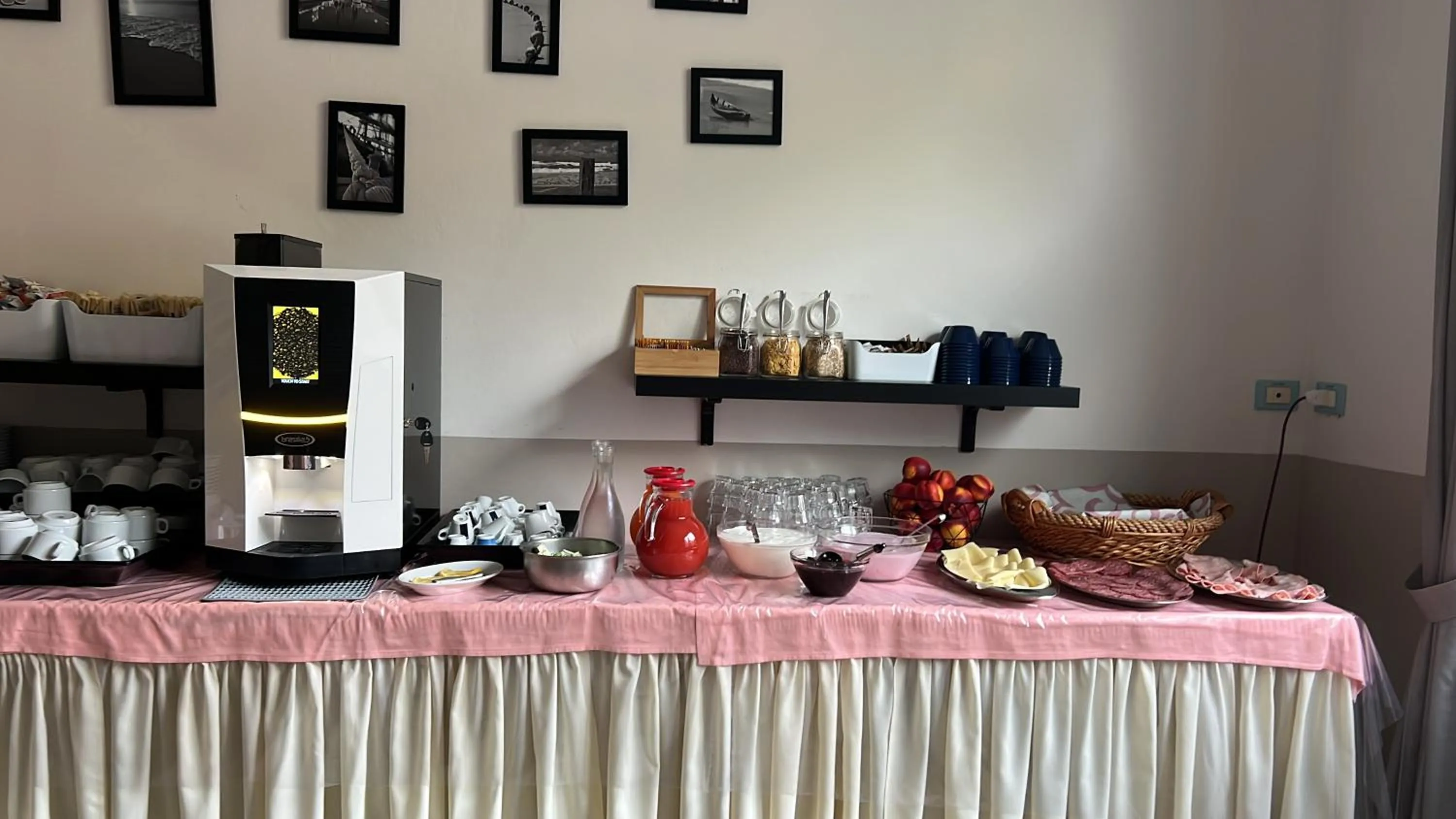 Breakfast in Hotel Vera