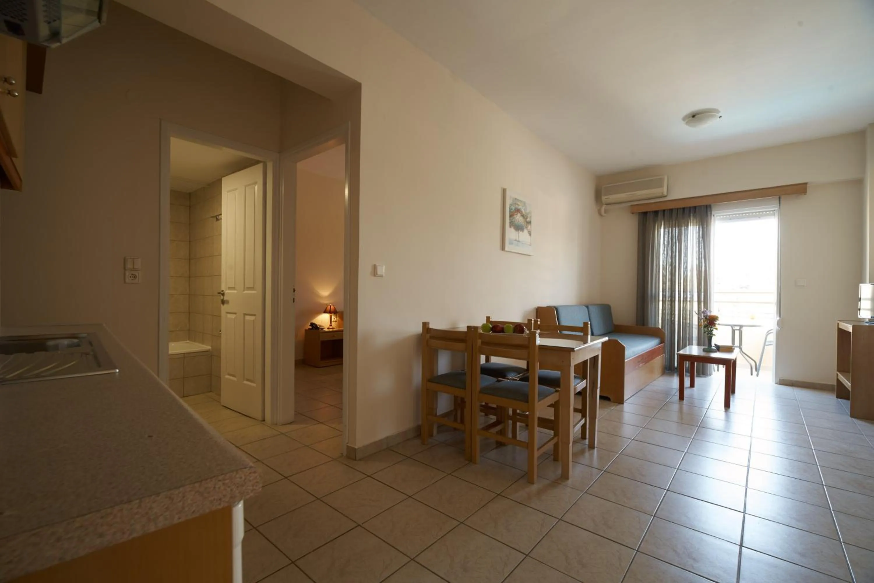 Living room in Veronica Hotel