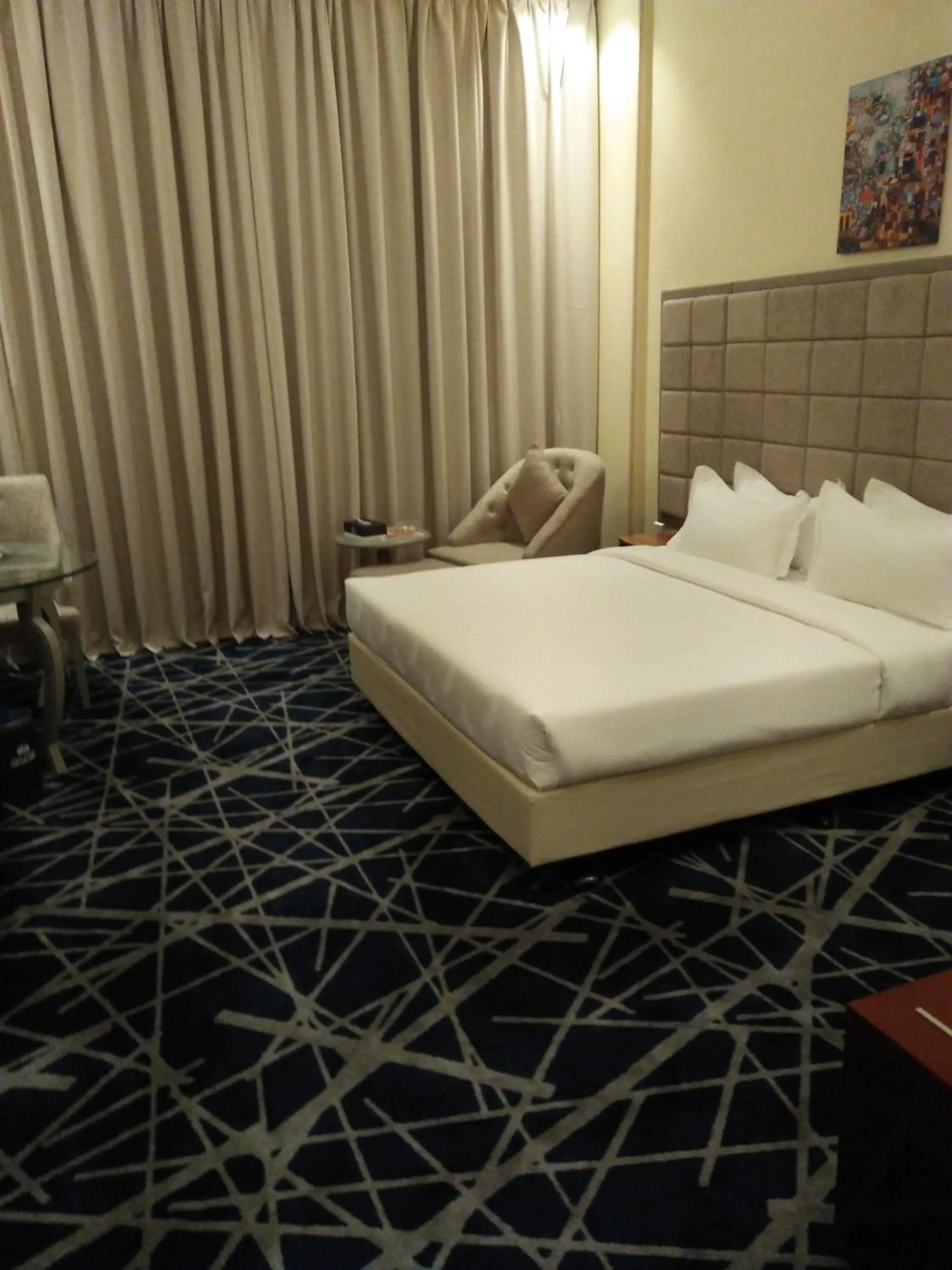 Bed in Golden Dune Hotel Turaif