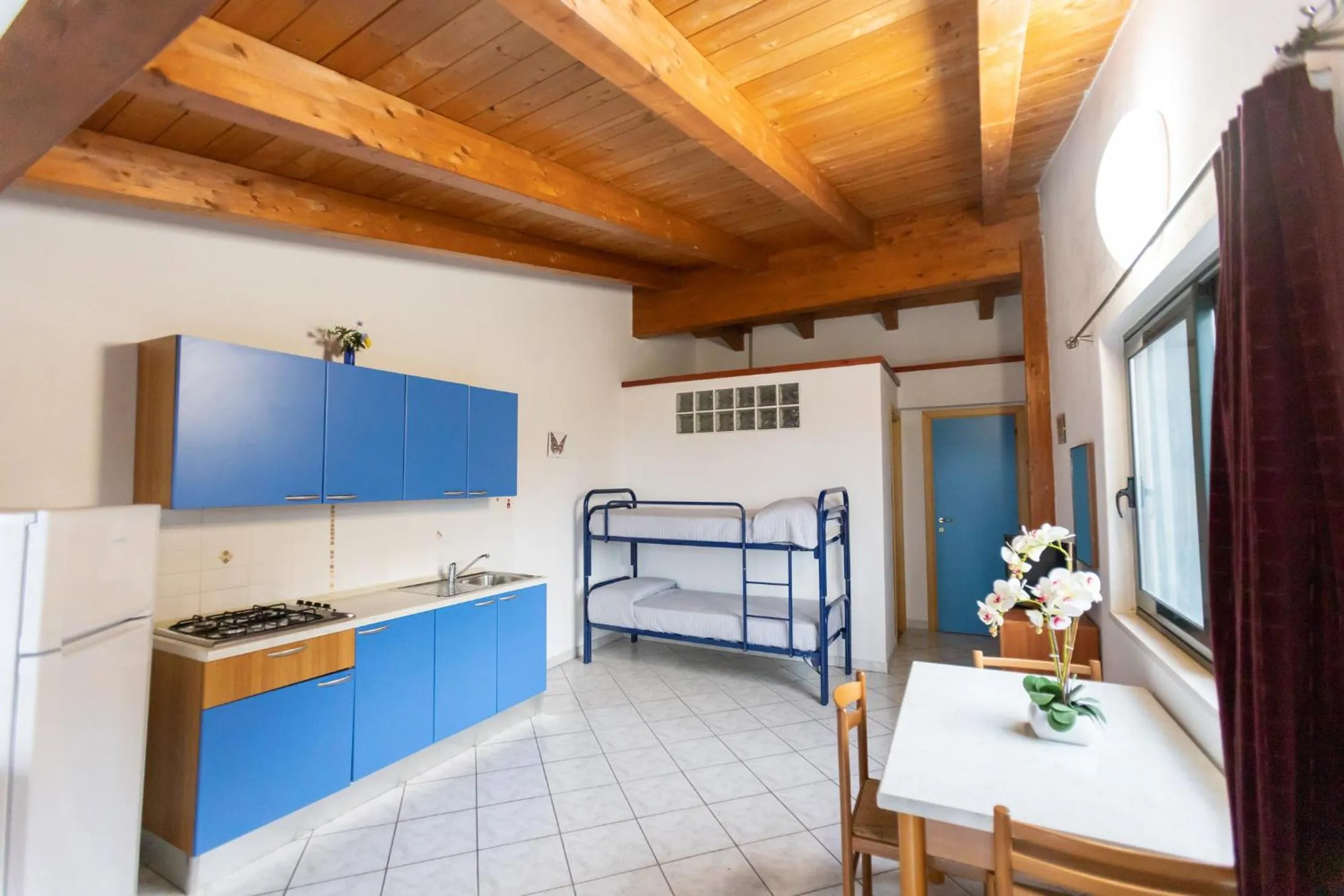 Bed in RESIDENCE EMARINE con SERVIZIO SPIAGGIA INCLUSO