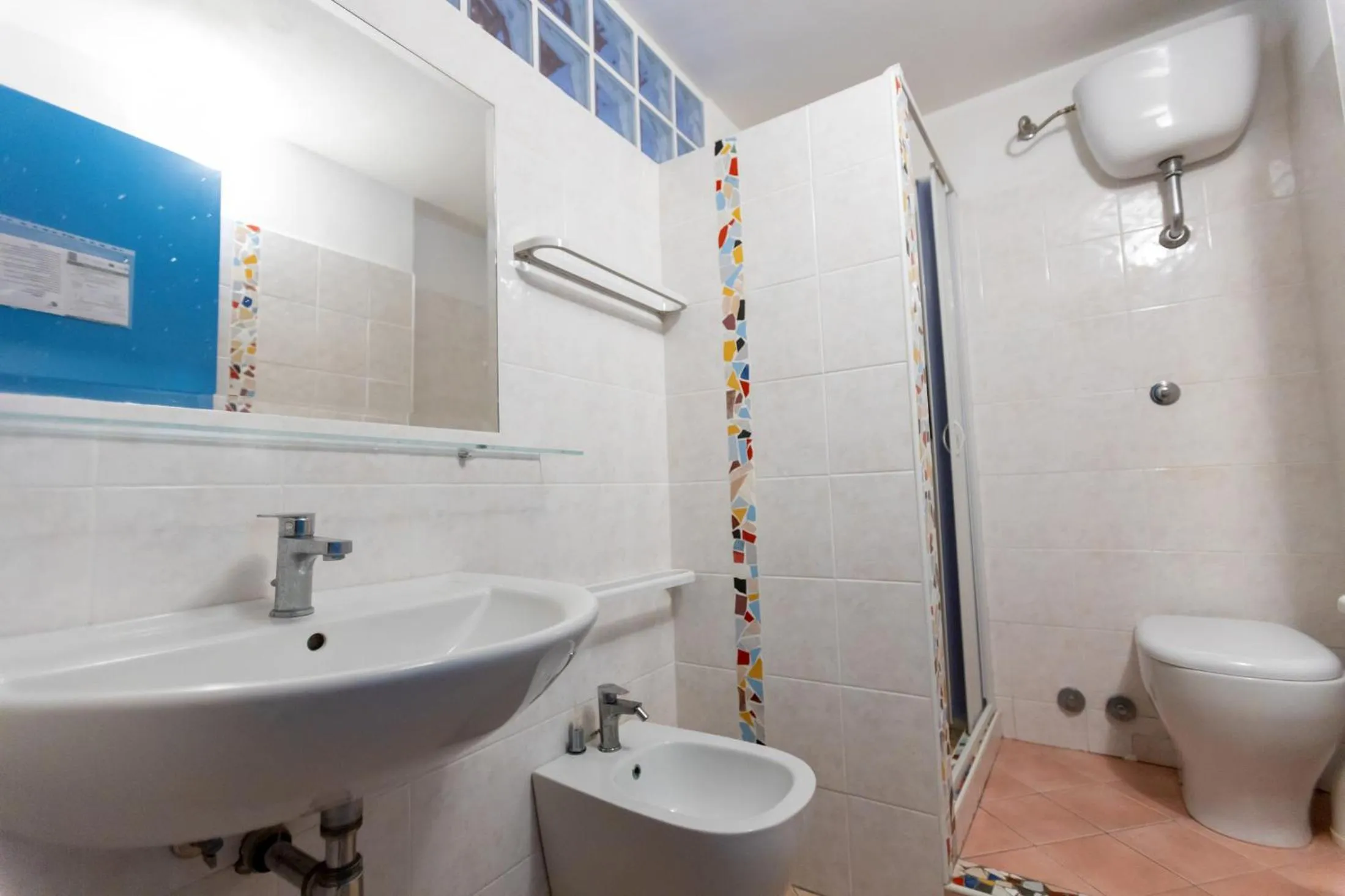 RESIDENCE EMARINE con SERVIZIO SPIAGGIA INCLUSO