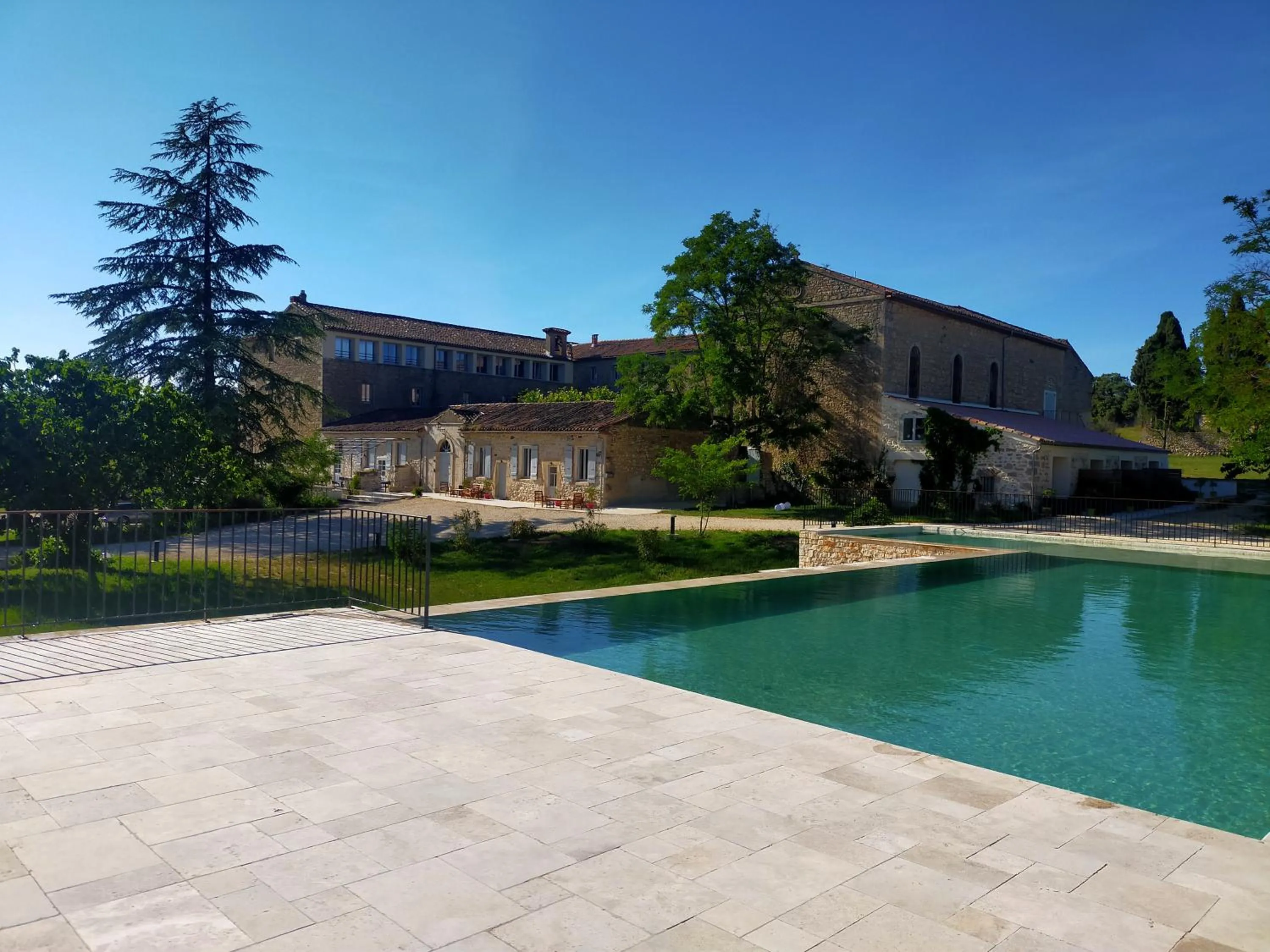 Property building in L'hôtel du Couvent