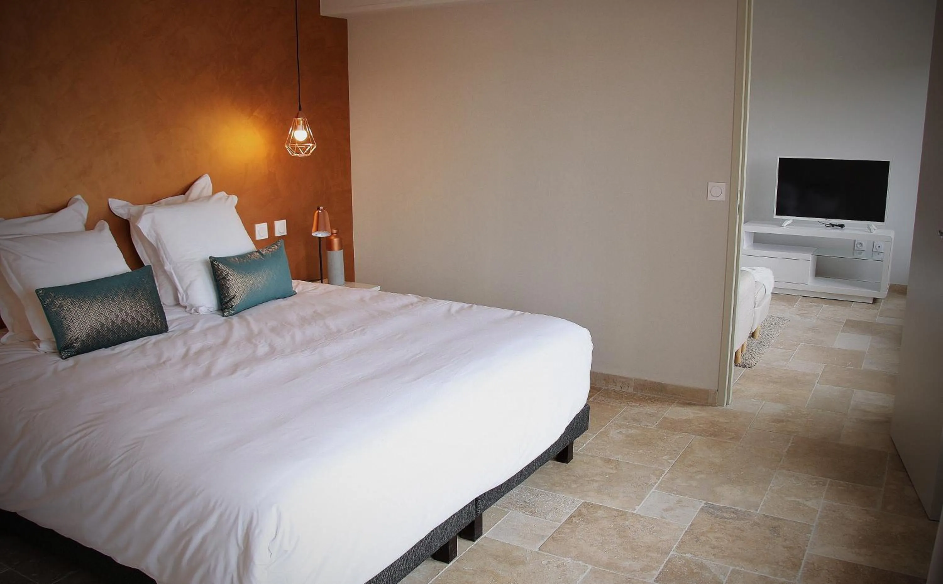 Photo of the whole room in L'hôtel du Couvent