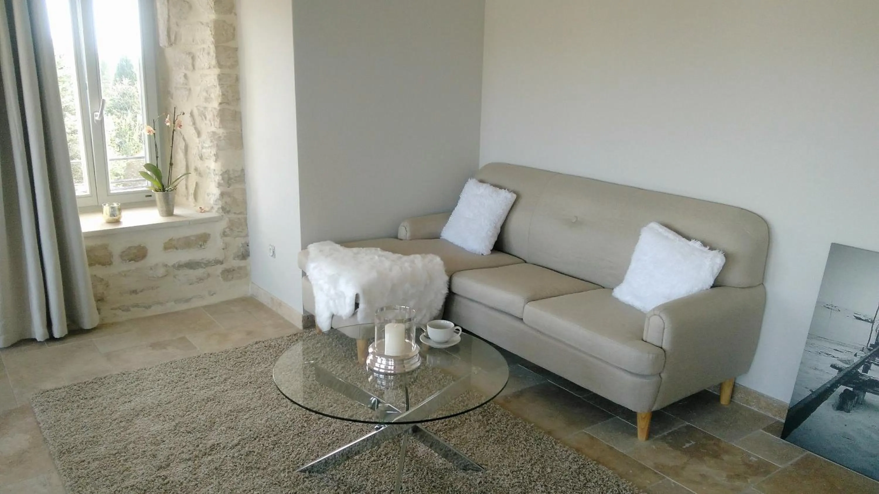 Seating area in L'hôtel du Couvent