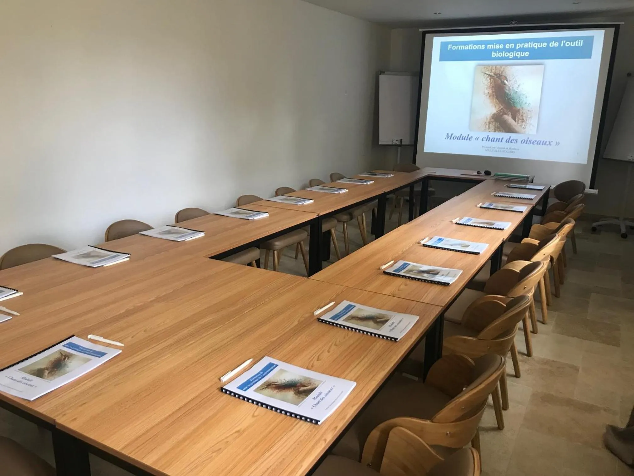 Meeting/conference room in L'hôtel du Couvent