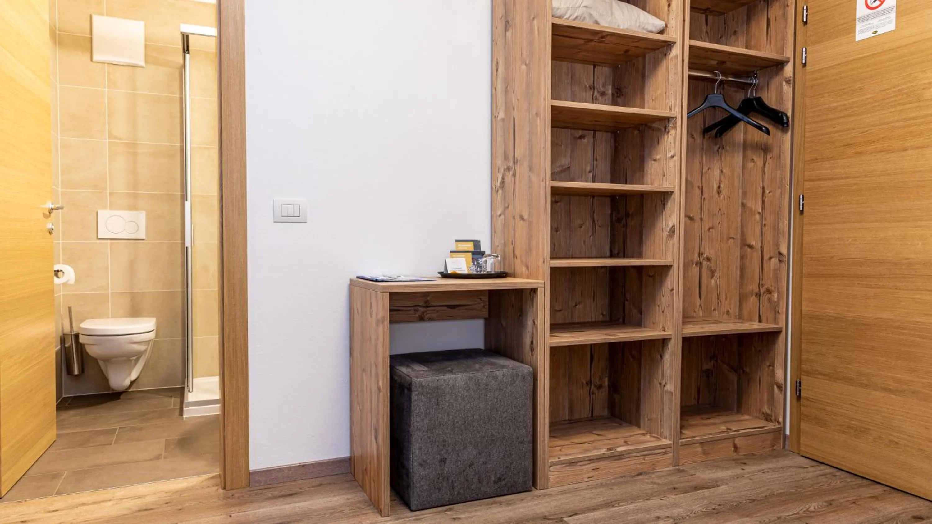 Staff in B&B Hotel Sonneck