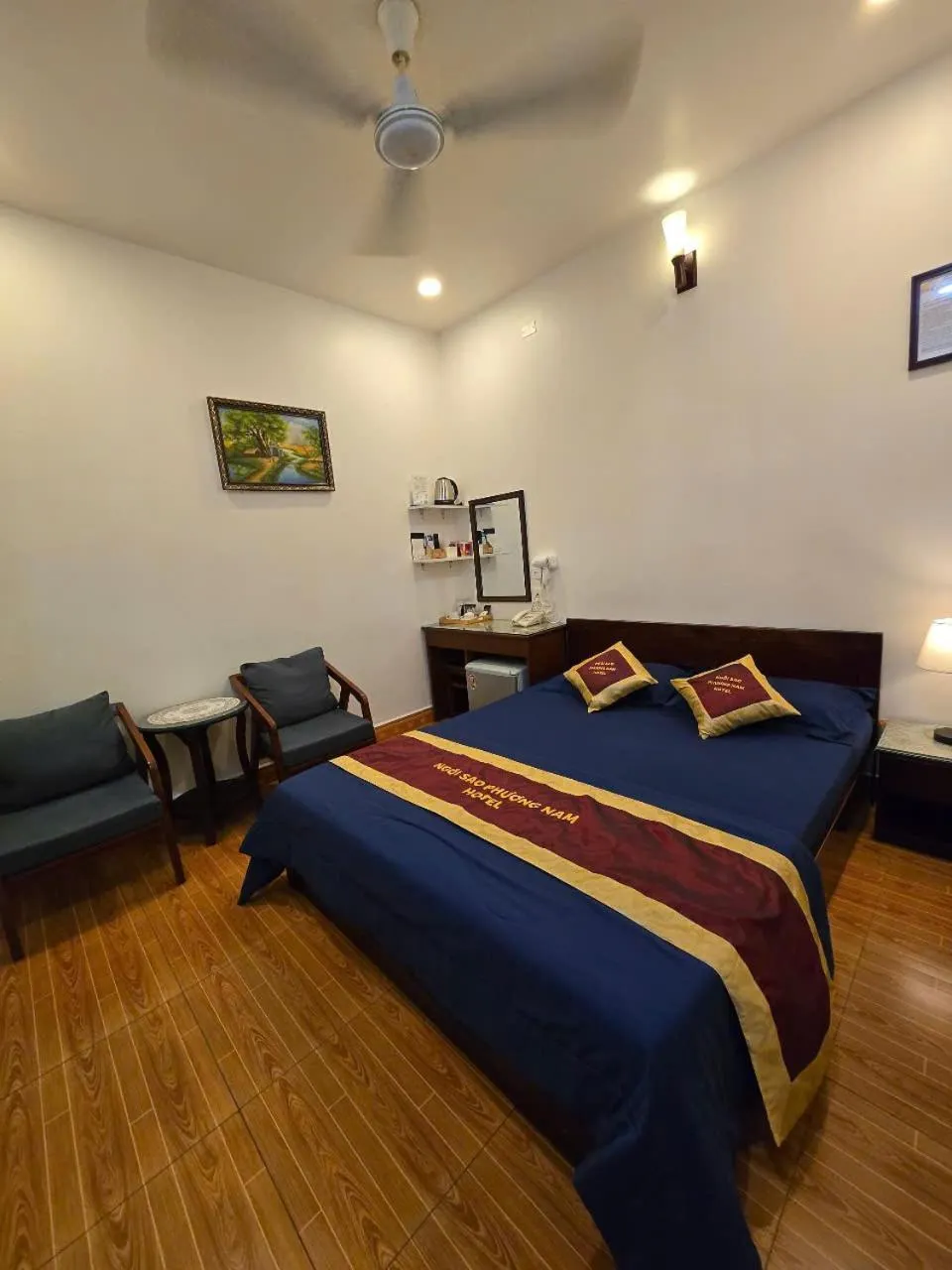 Photo of the whole room, Bed in Ngoi Sao Phuong Nam Hotel